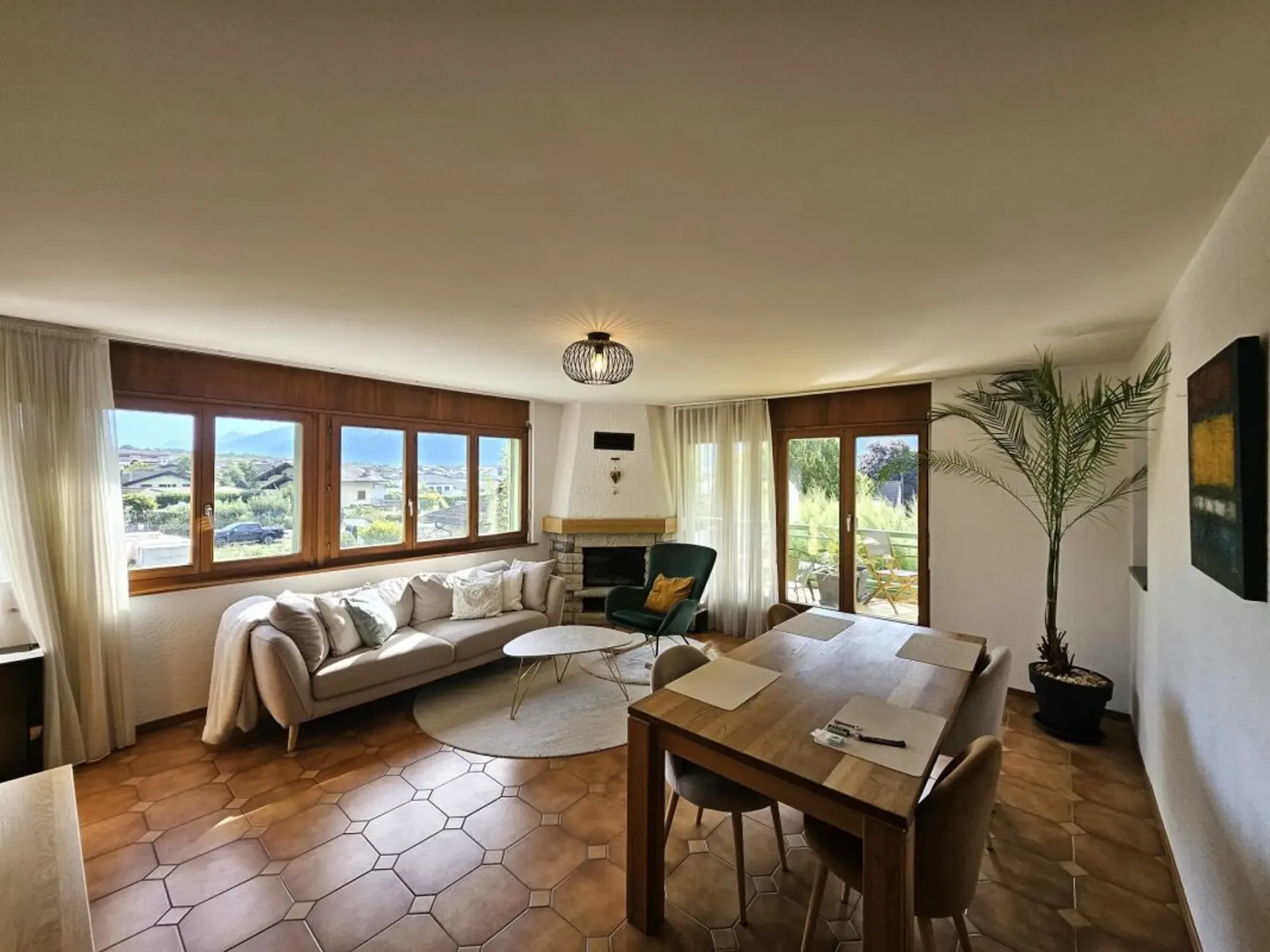 Magnificent furnished 4.5-room apartment in Leytron