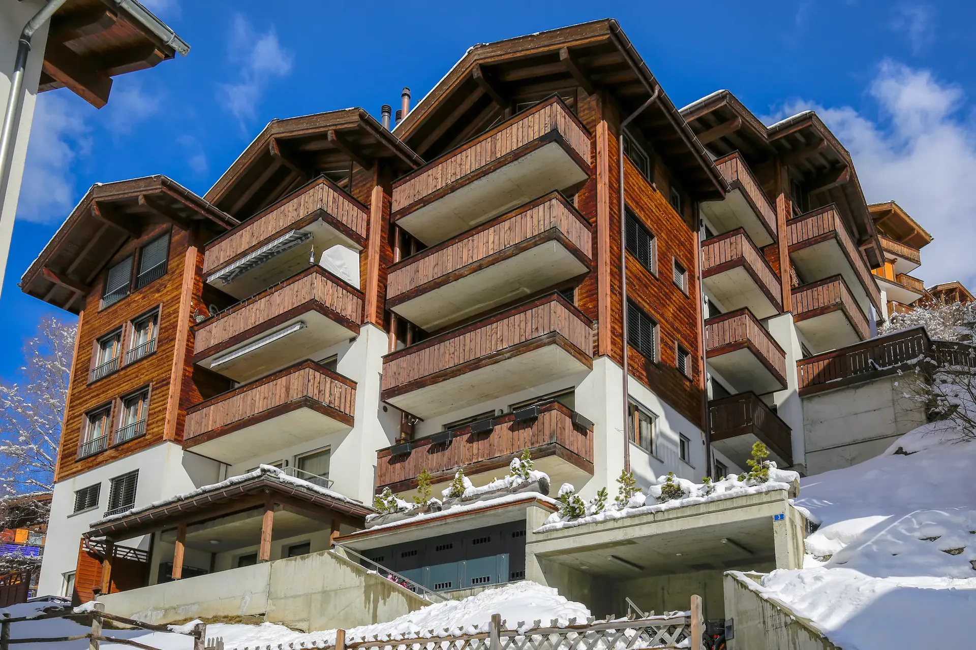 Beautiful and bright 2.5-room apartment with a view of the Matterhorn
