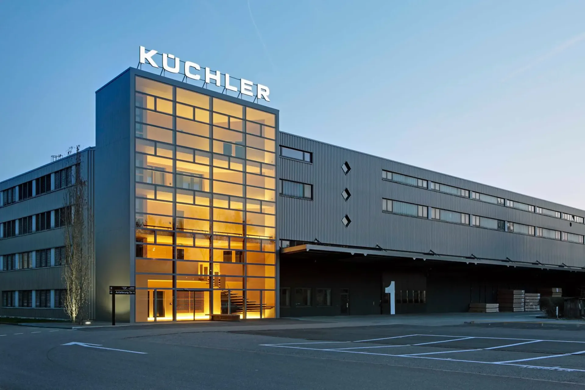 71 m2 Lagerraum mieten am Stadtrand von Zürich