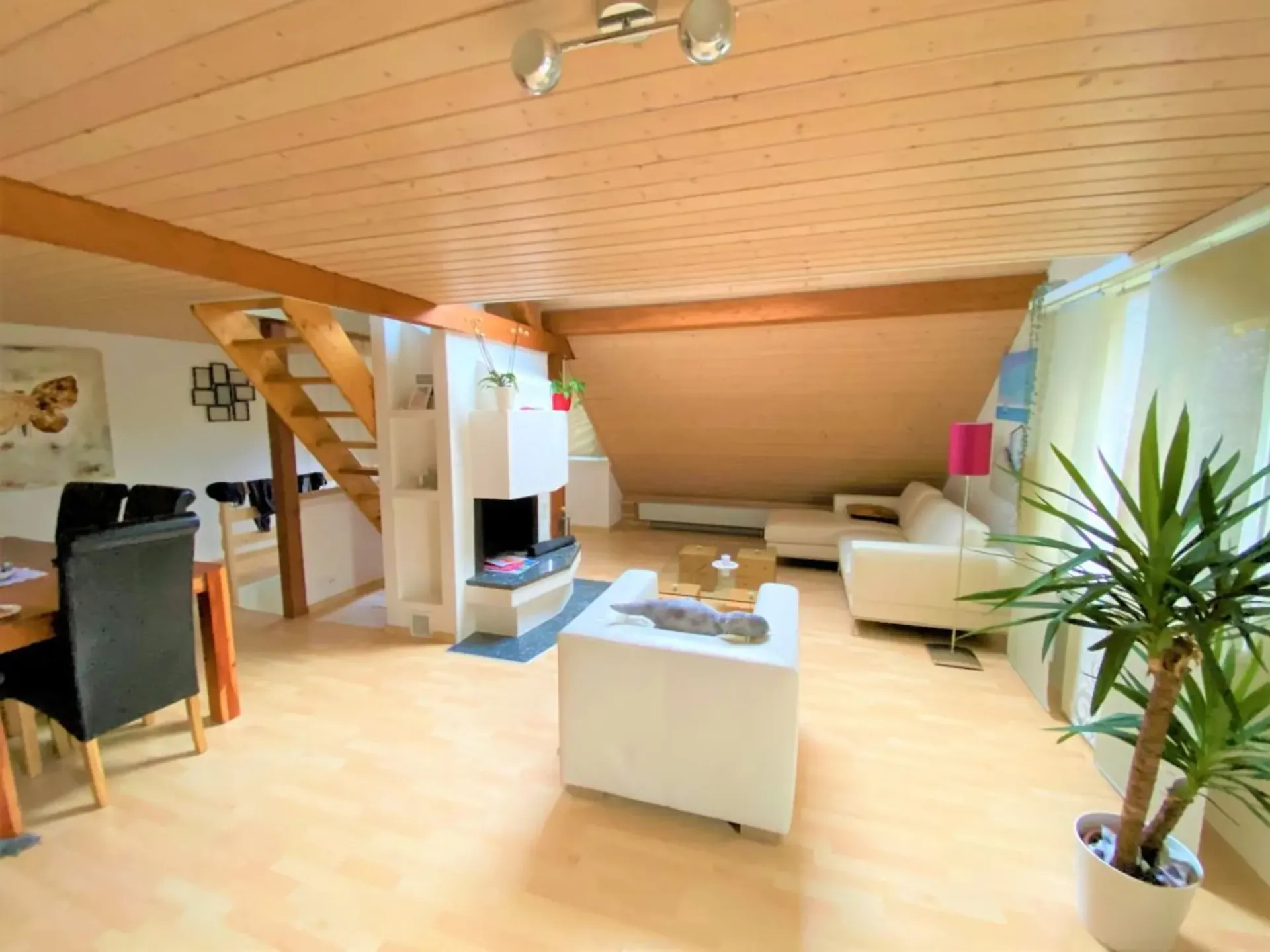 Large 4.0-room apartment