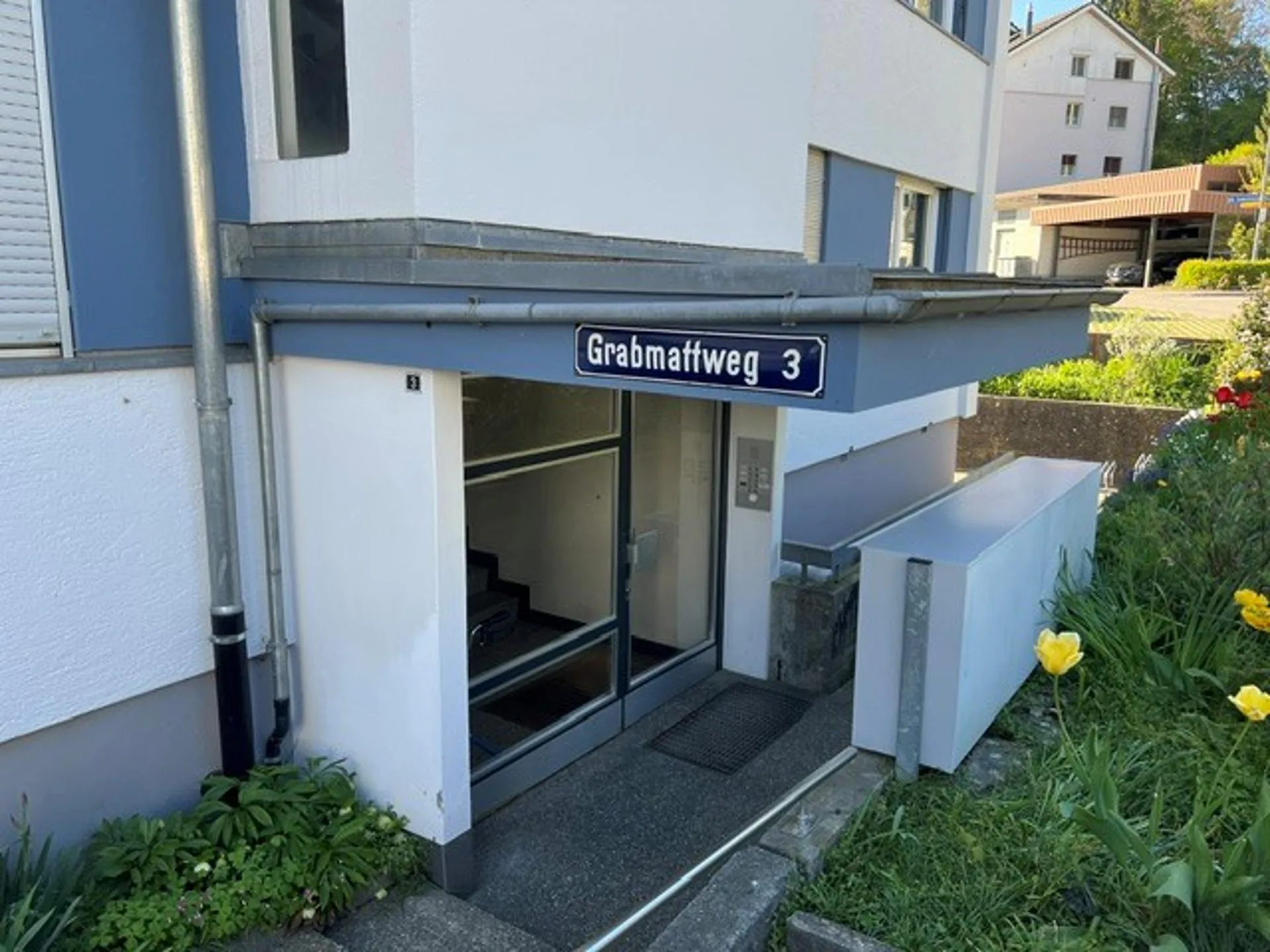 3 sale per lavori manuali con WC/lavabo separati nel seminterrato in vendita a Neuenegg
