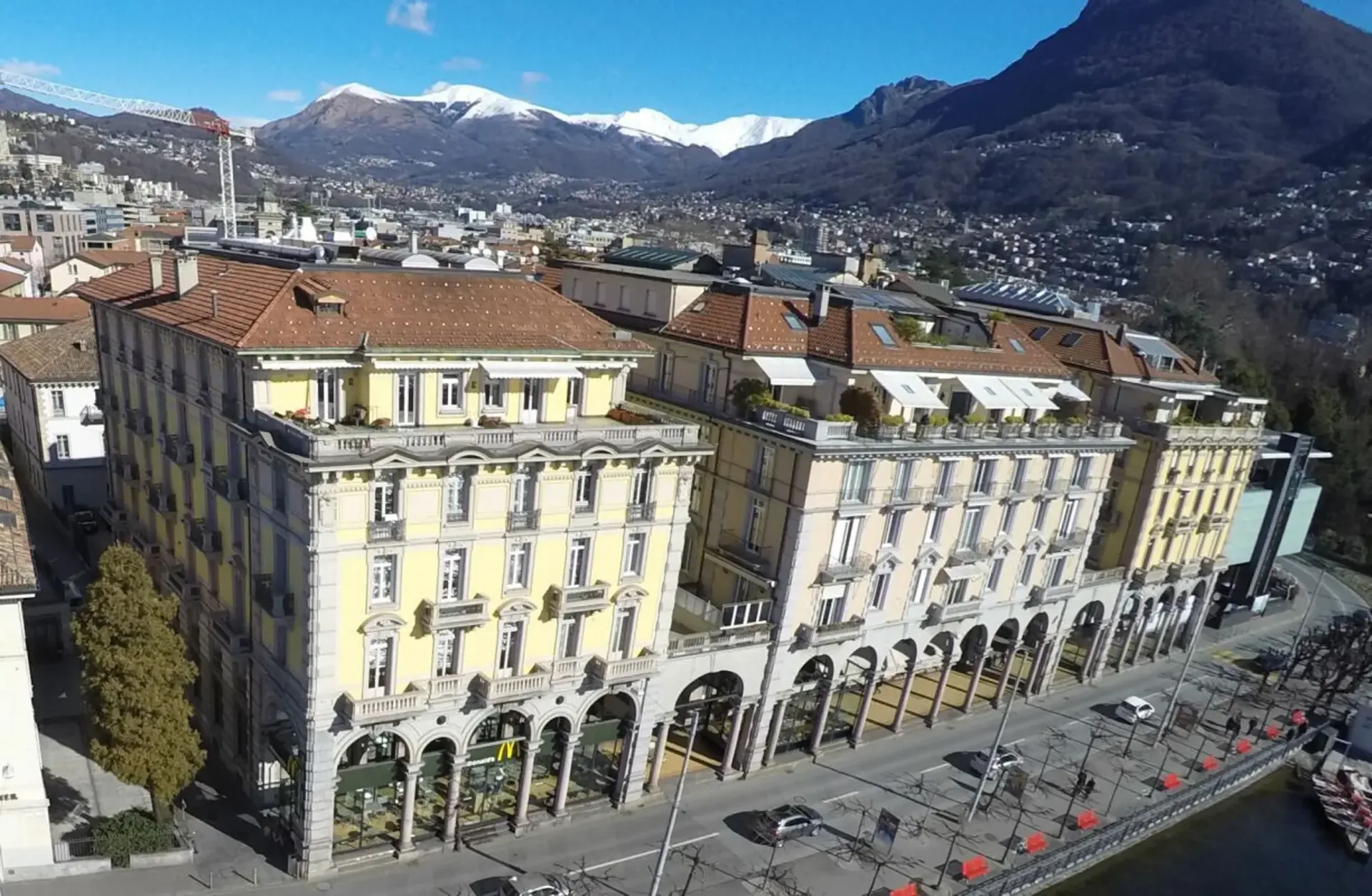 Büro in einem der prestigeträchtigsten und historischsten Gebäude der Stadt