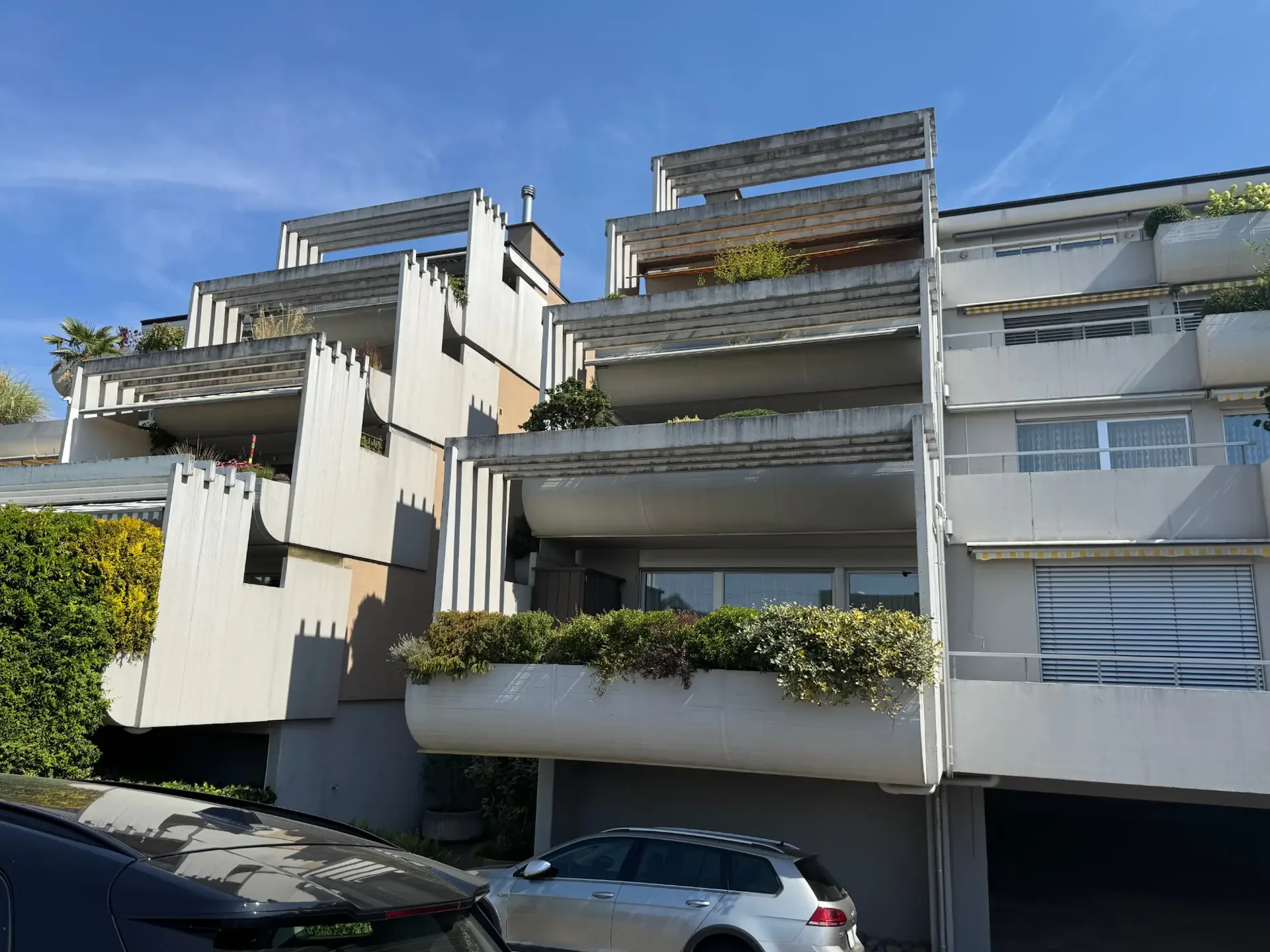 Bright and well-maintained 5-room apartment in a quiet location in Meilen