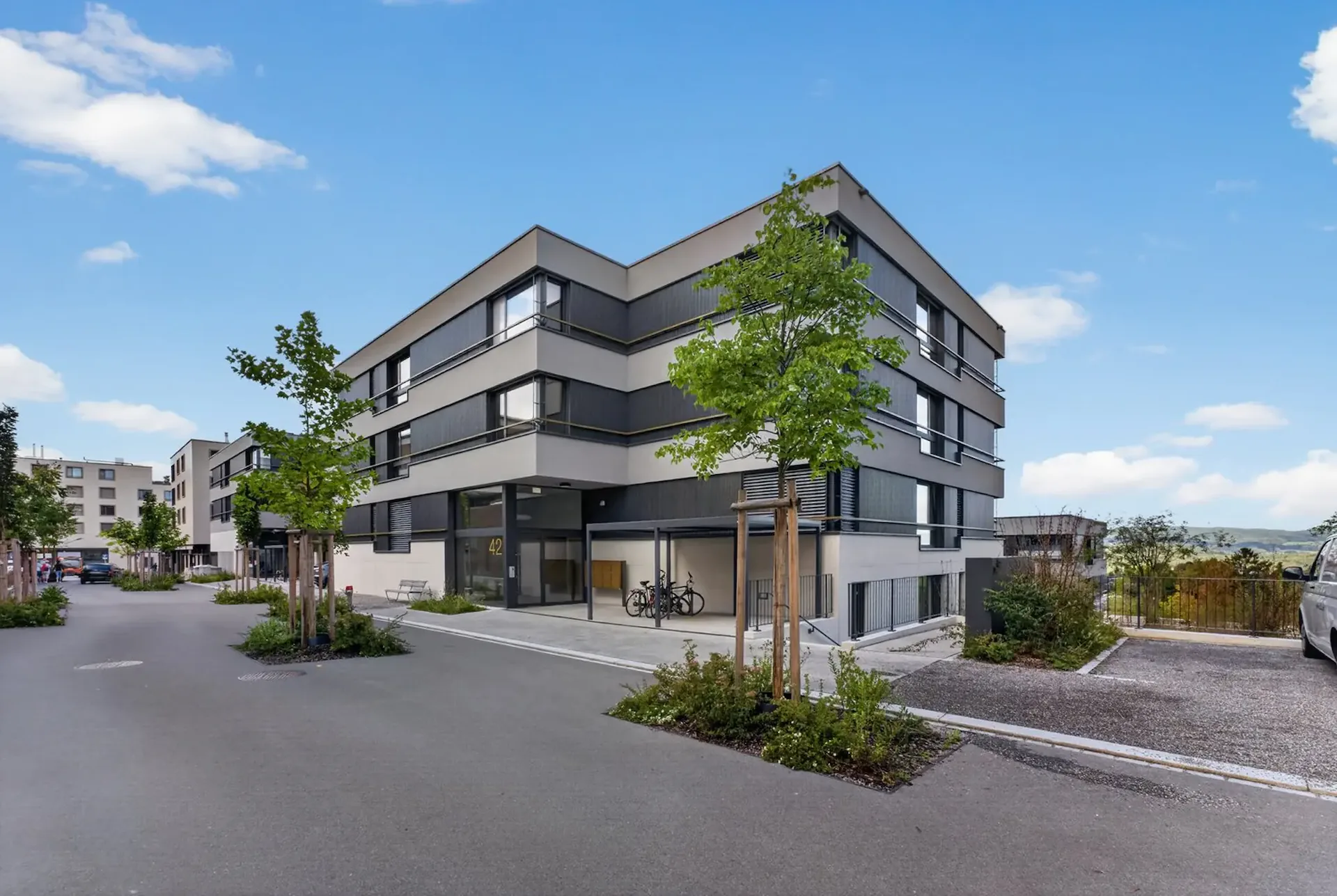 2.5-Zimmer-Gartenwohnung an erstklassiger Lage am Zürcher Stadtrand
