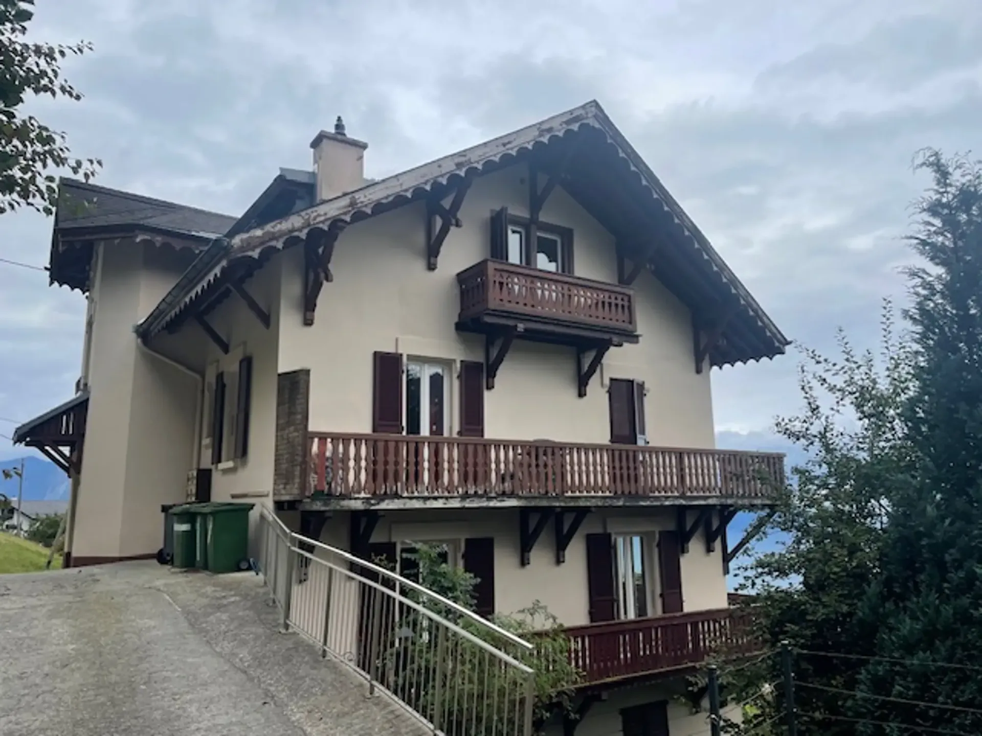 4-room apartment, 1st floor, approx. 110 m2