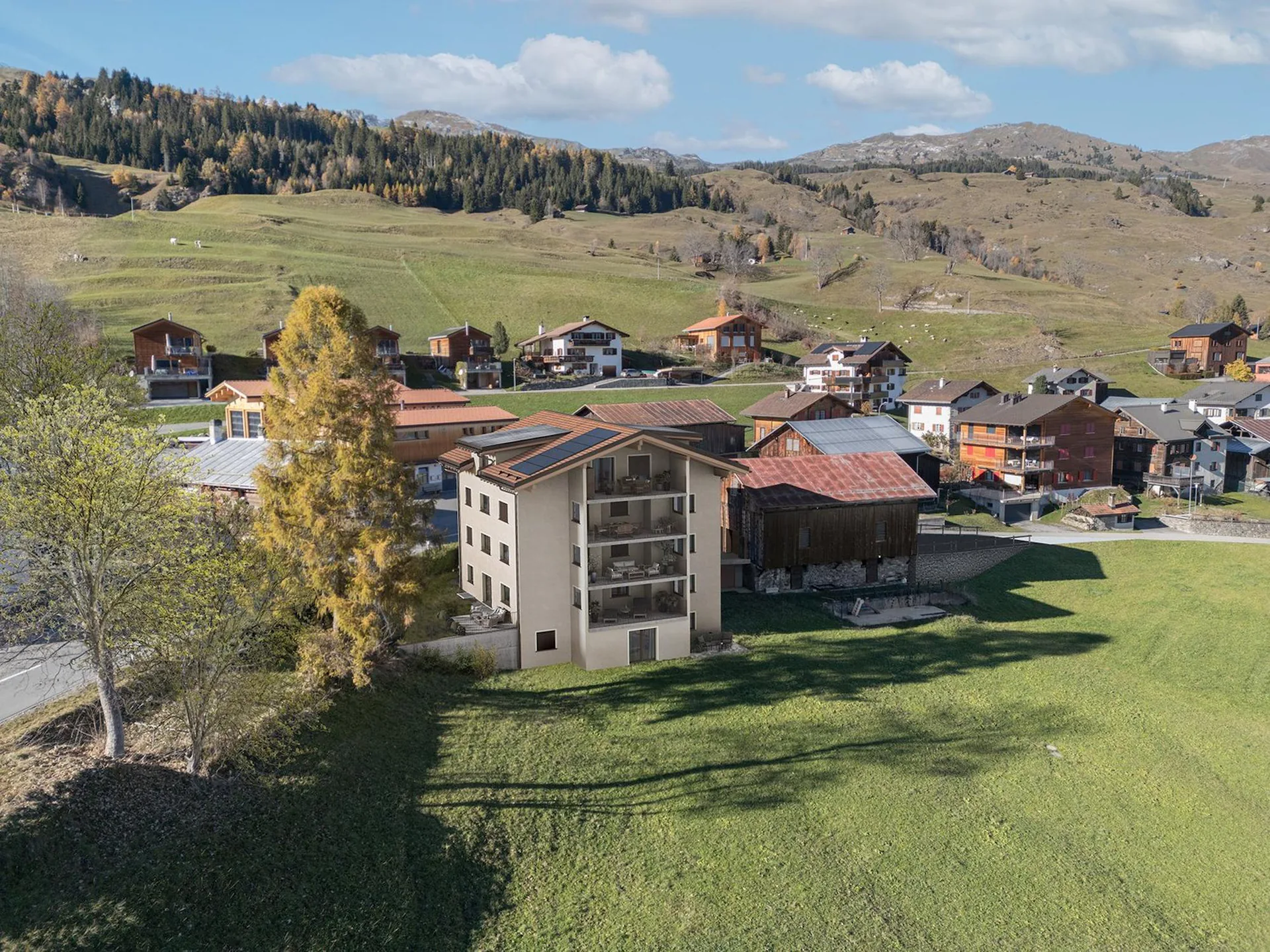 Im Umbau: 4.5-Zimmerwohnung mit wunderschöner Aussicht  mit Sitzplatz und Garten