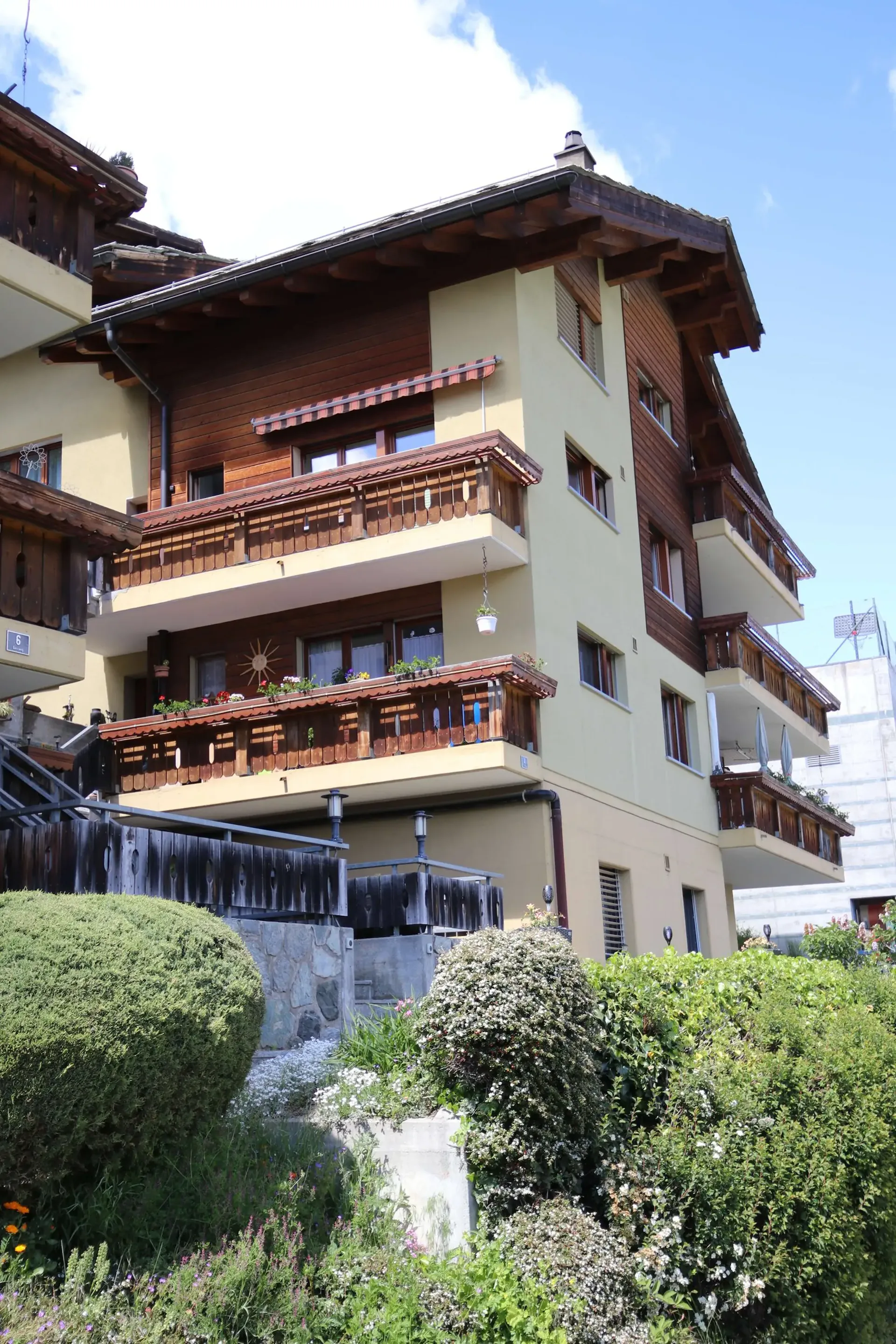 5.5 room holiday apartment in the Mattertal, with 120 m2, 20 minutes from Visp