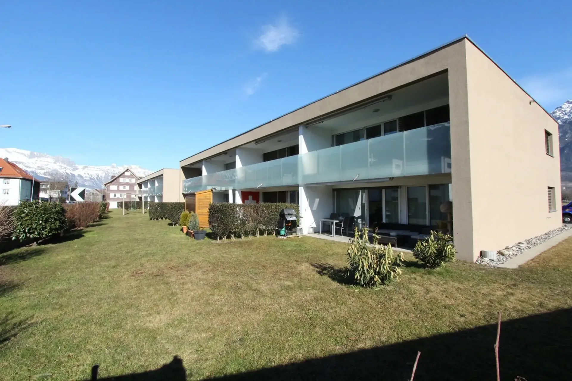 Modern 3.5-room apartment for rent