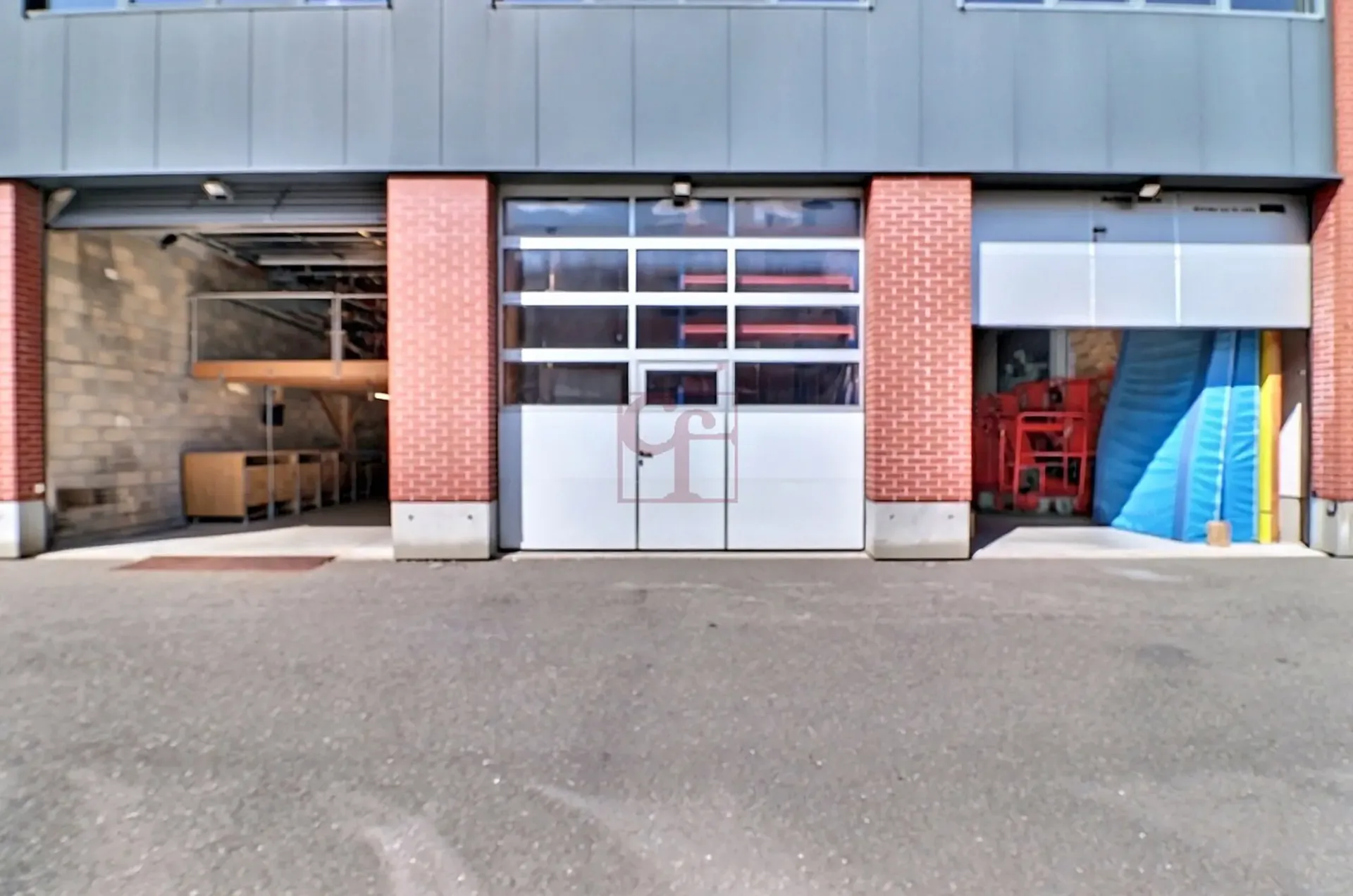 For rent - Commercial space (workshop, storage and office) of 400 m²