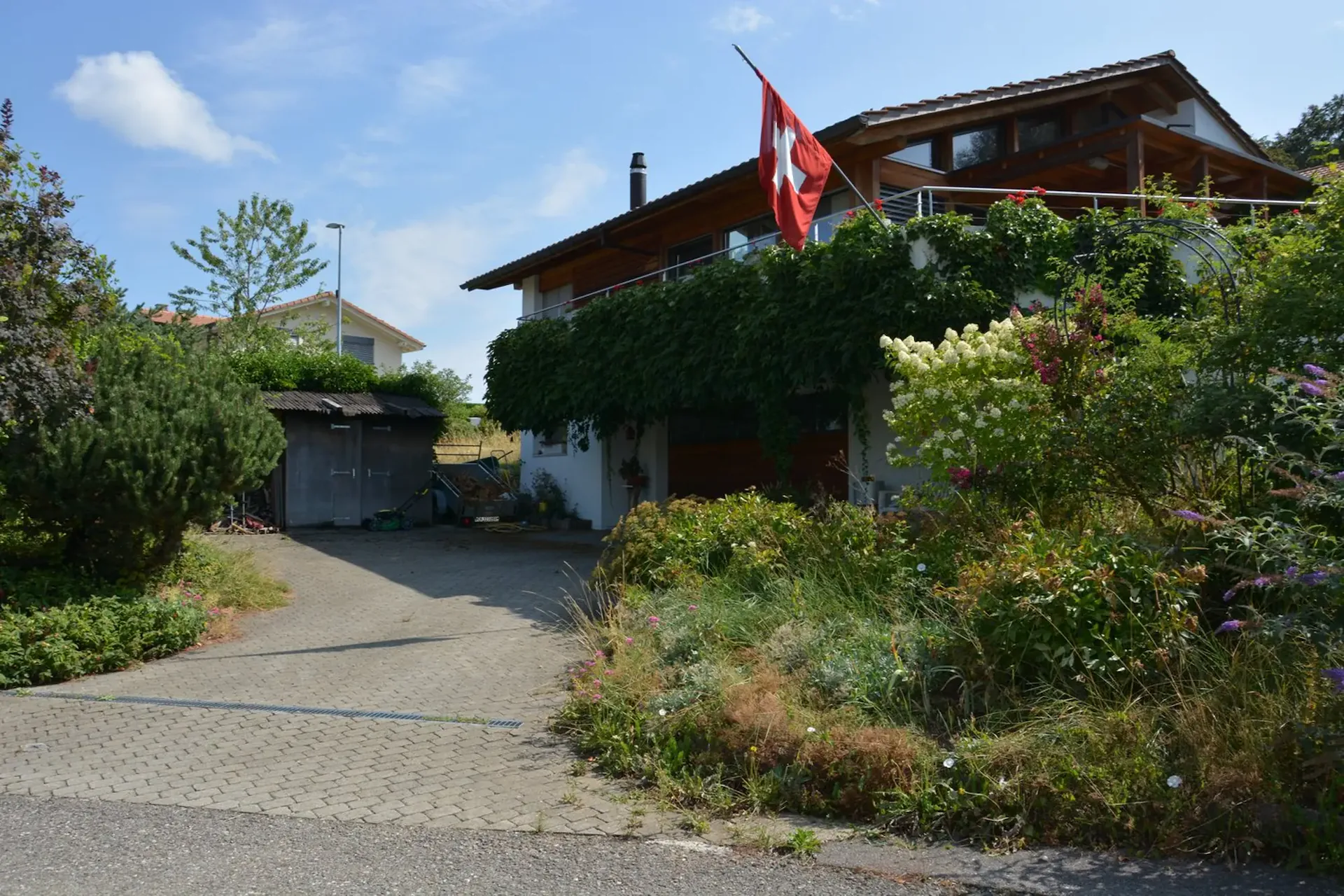Maison individuelle lumineuse à La Roche FR – Cadre verdoyant et paisible
