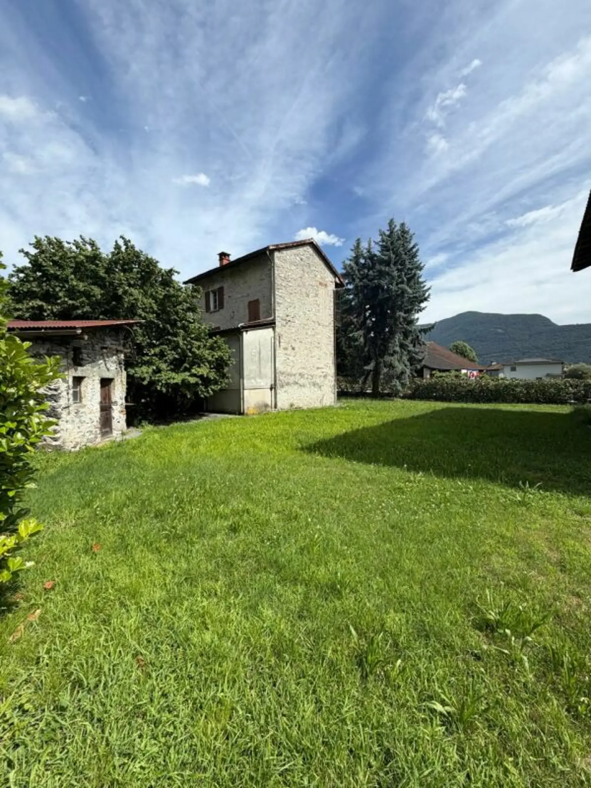 Bauland 678 m2 Cugnasco