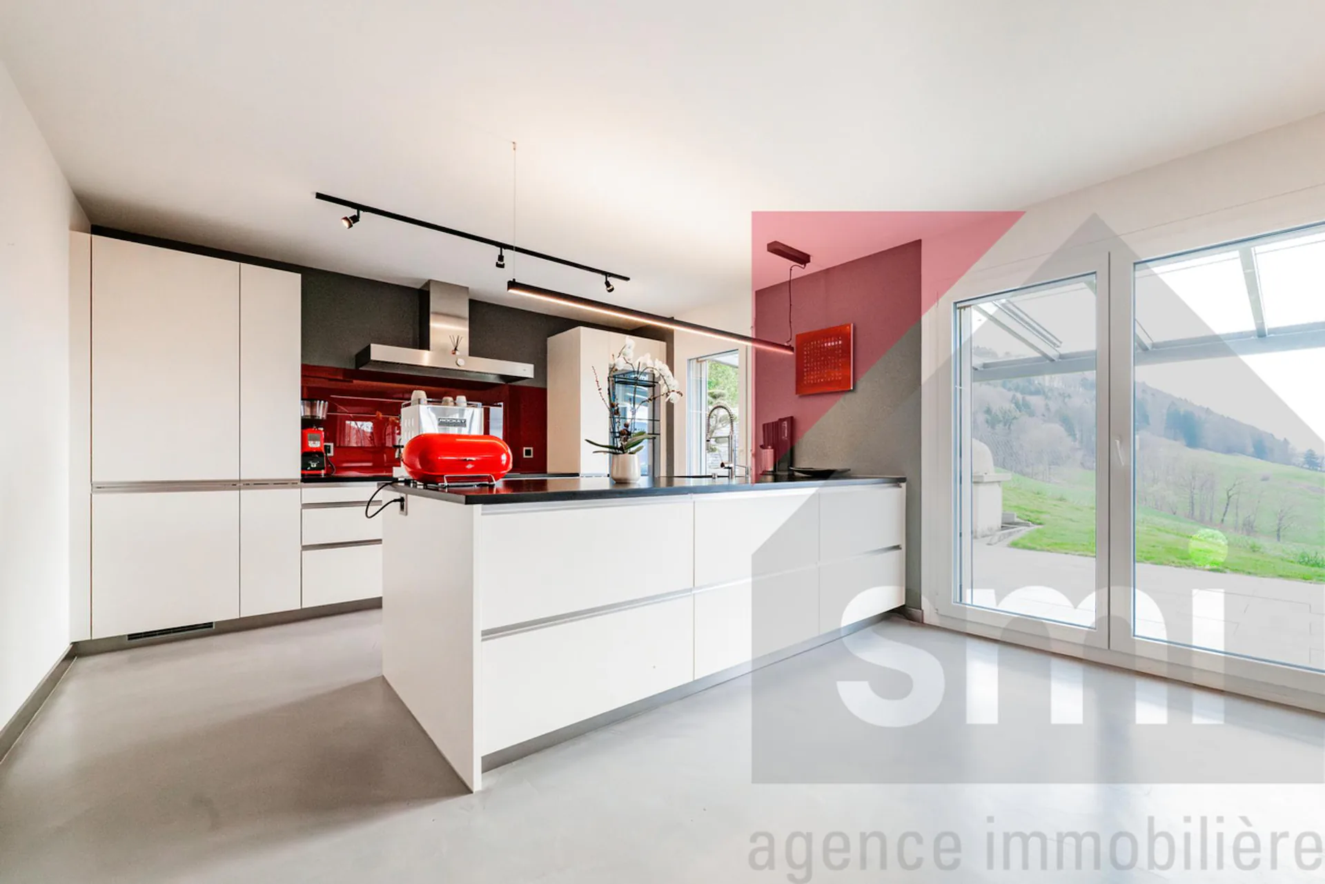 Superbe villa avec piscine, emplacement et panorama d'exception