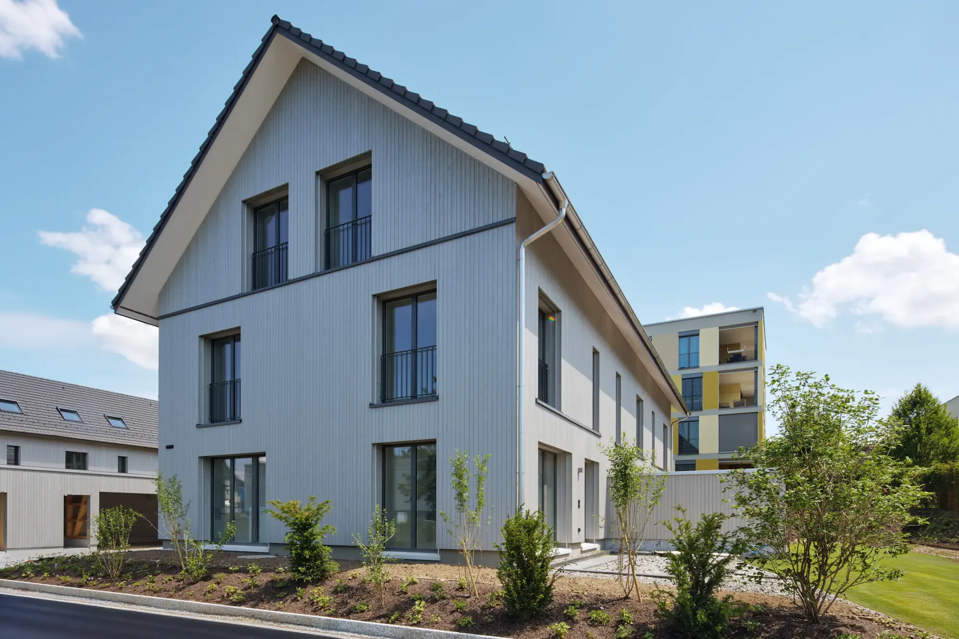 Fertig ausgebautes 6-Zimmer-Haus mit gemütlichem Gartensitzplatz