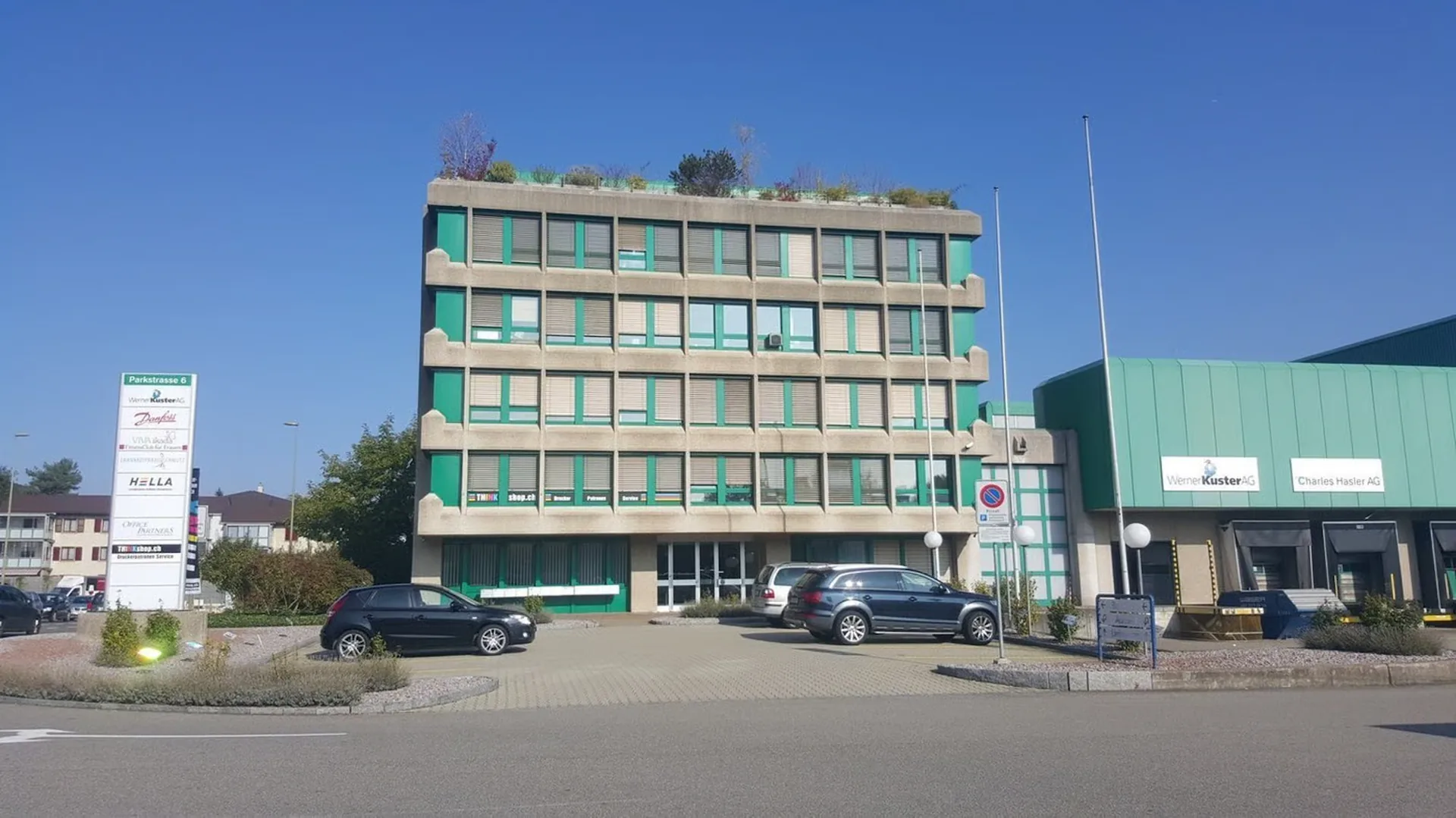Diverse Einstellplätze zu vermieten