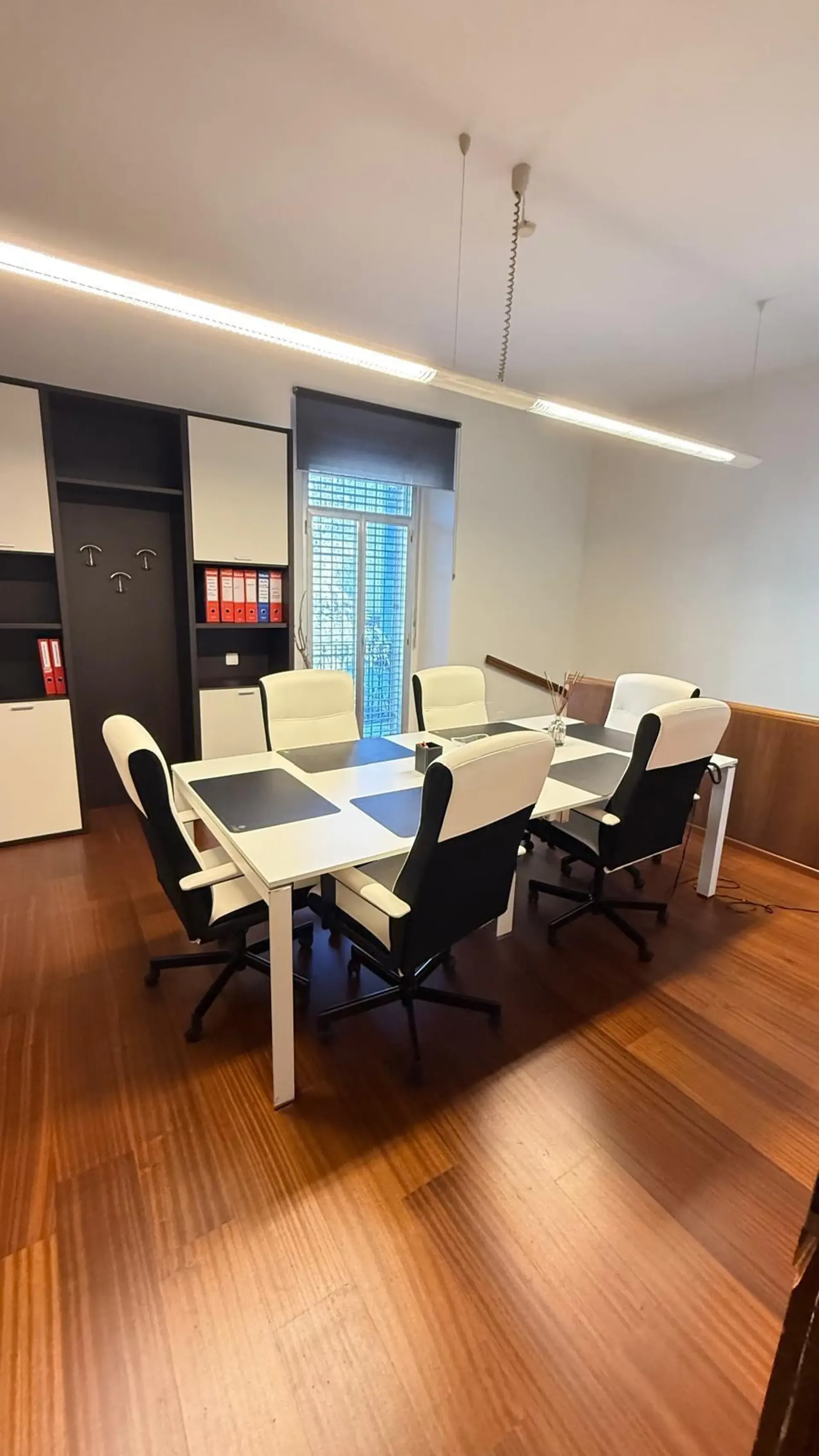 Professioneller Büroplatz in Zentral-Chiasso
