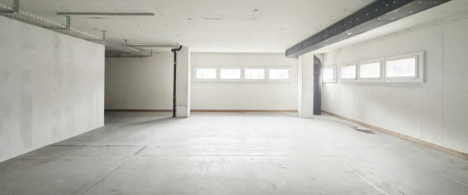 108m² - Vielseitige Gewerberäume an zentraler Lage in Unterseen