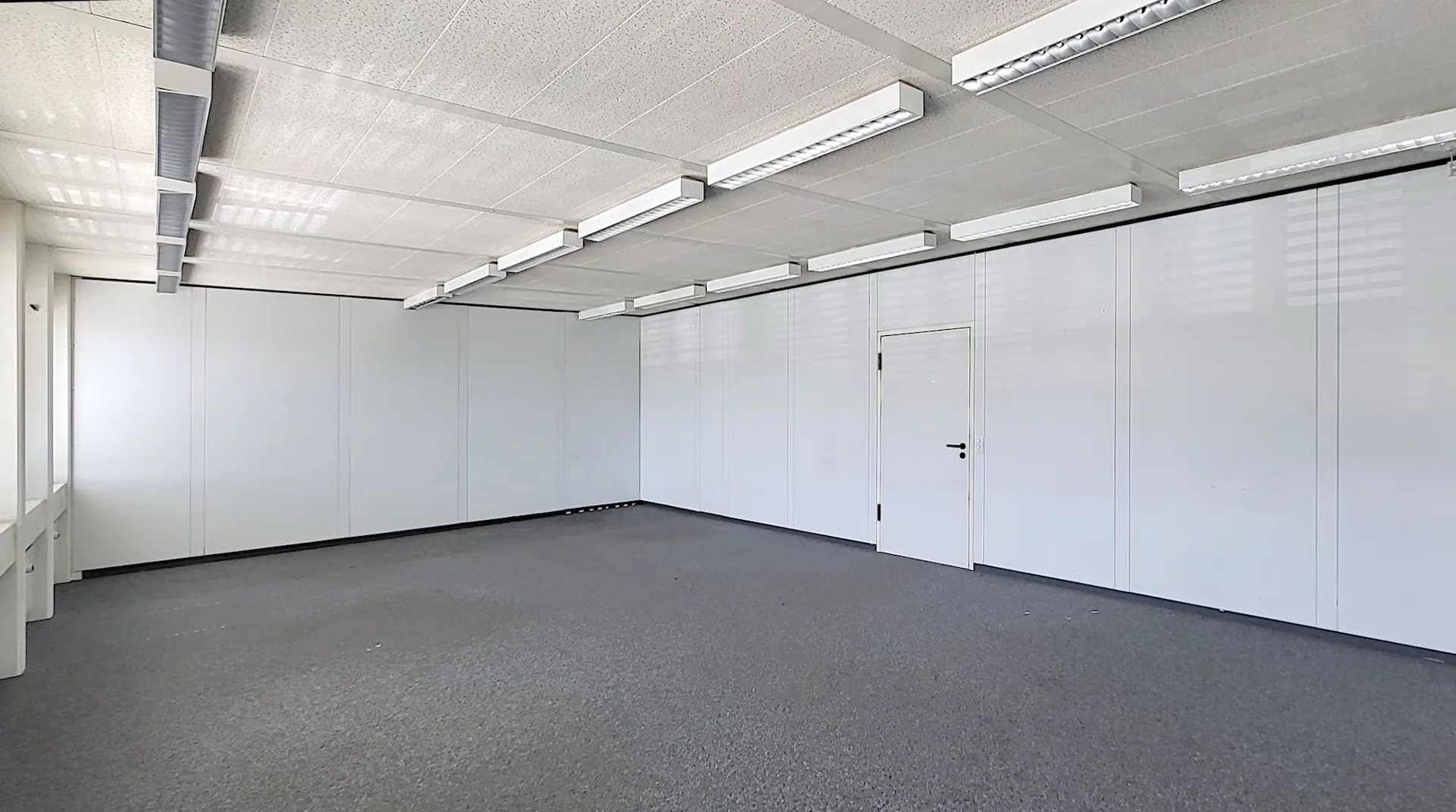 Einziehen und loslegen - 62 m² Bürofläche in Schafisheim!