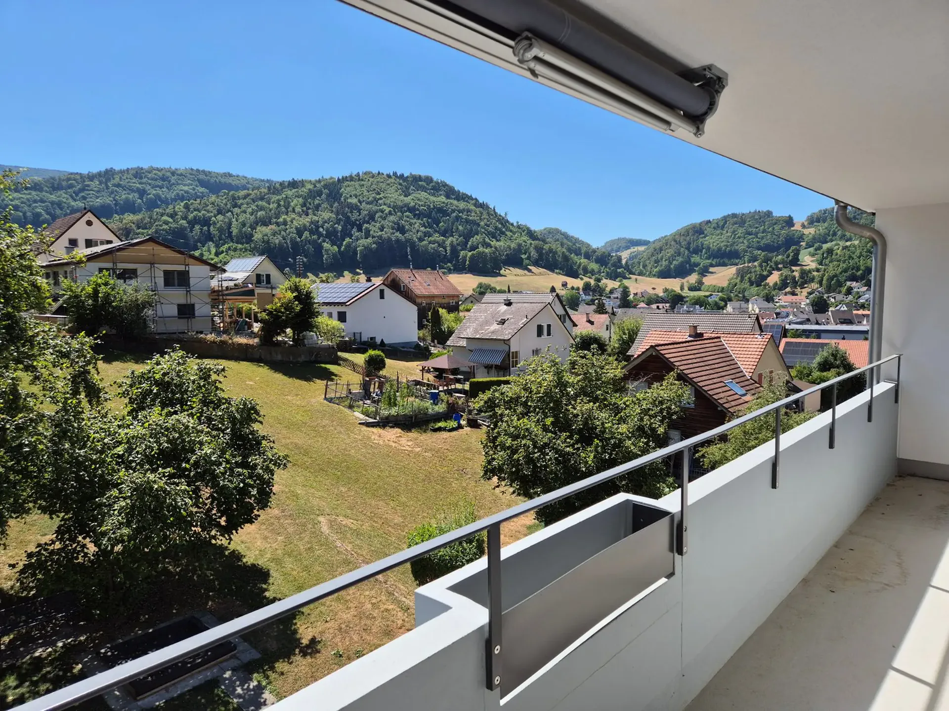 Helle 3.5-Zimmer-Wohnung mit Balkon (2.OG ohne Lift) in Oberdorf BL