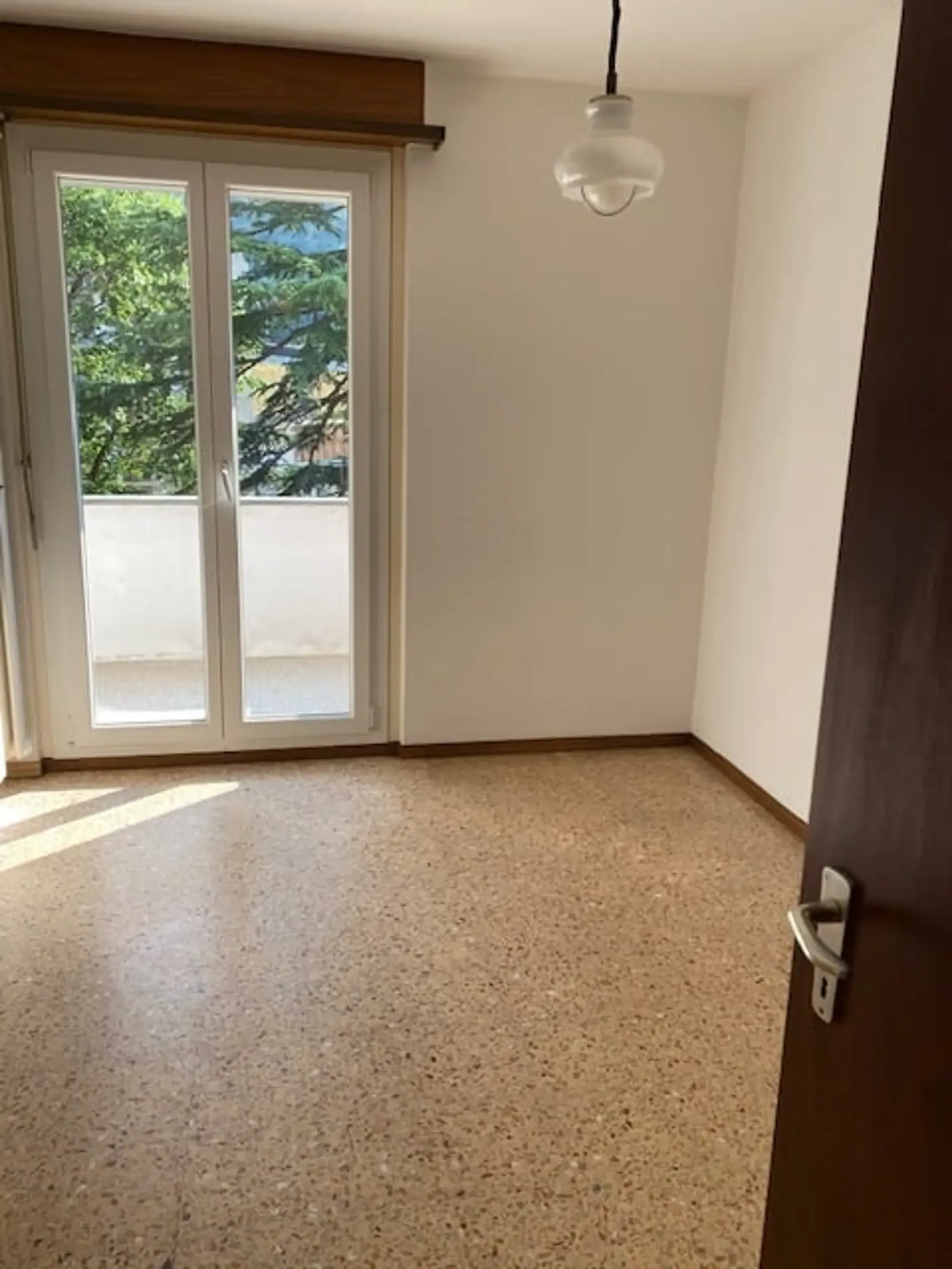 Appartement 3.5 pièces avec balcon et vue panoramique à Faido