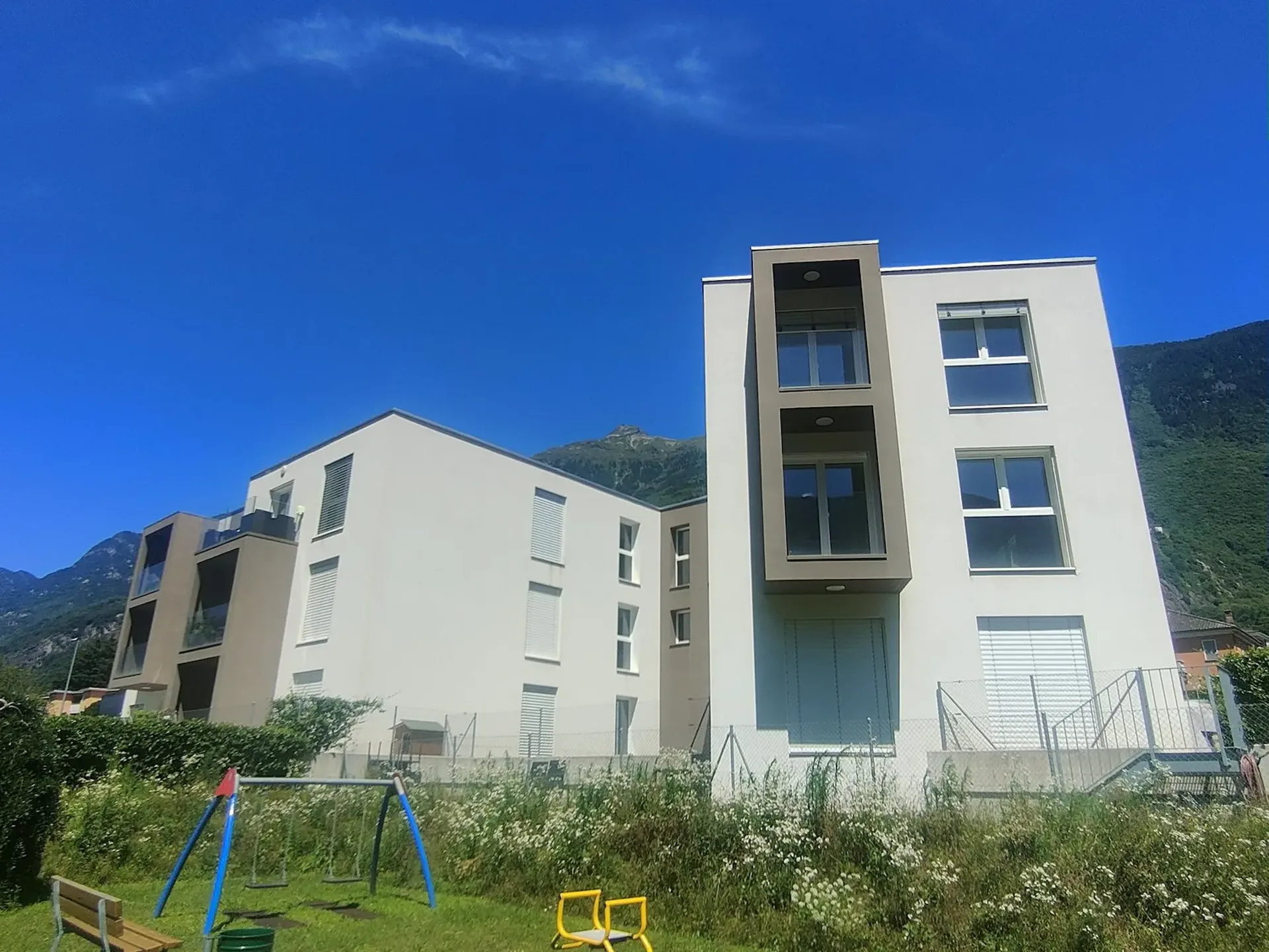 Neue 3.5-Zimmer-Wohnung in Claro