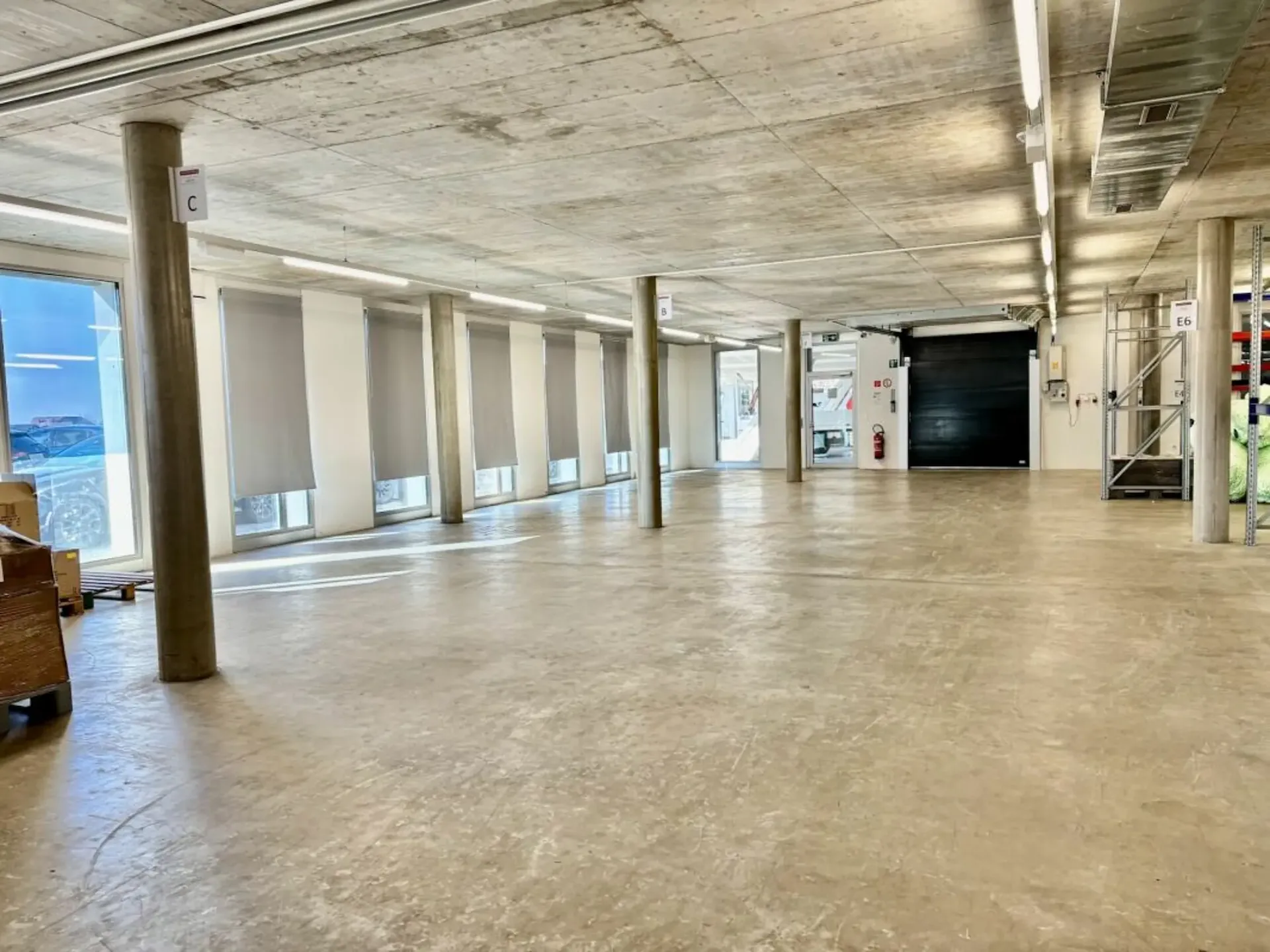 Vaud Lager Showroom Depot zur Miete in Budron Mont-sur-Lausann