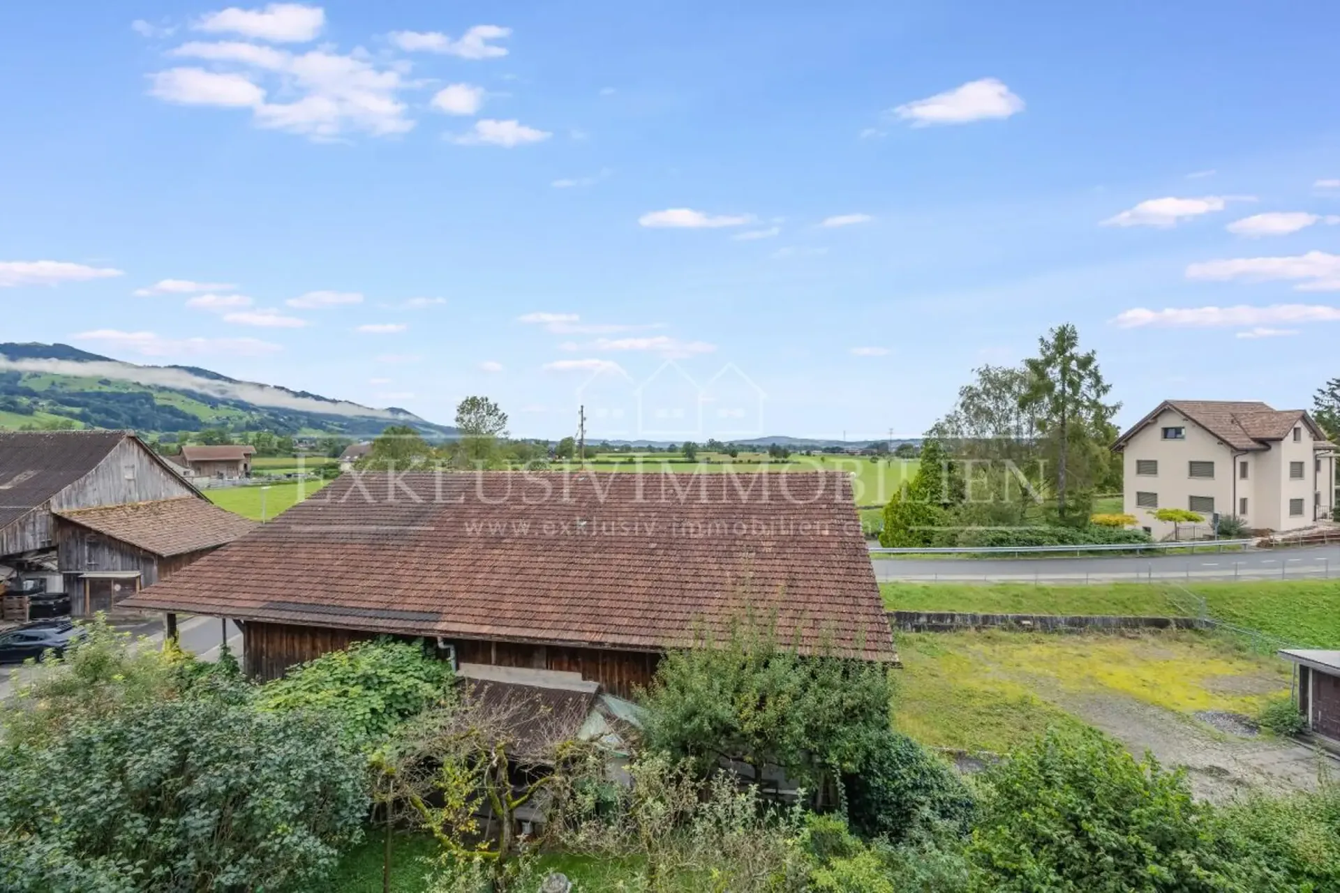 Felicità abitativa soleggiata con vista panoramica - vivere piacevolmente a Wangen