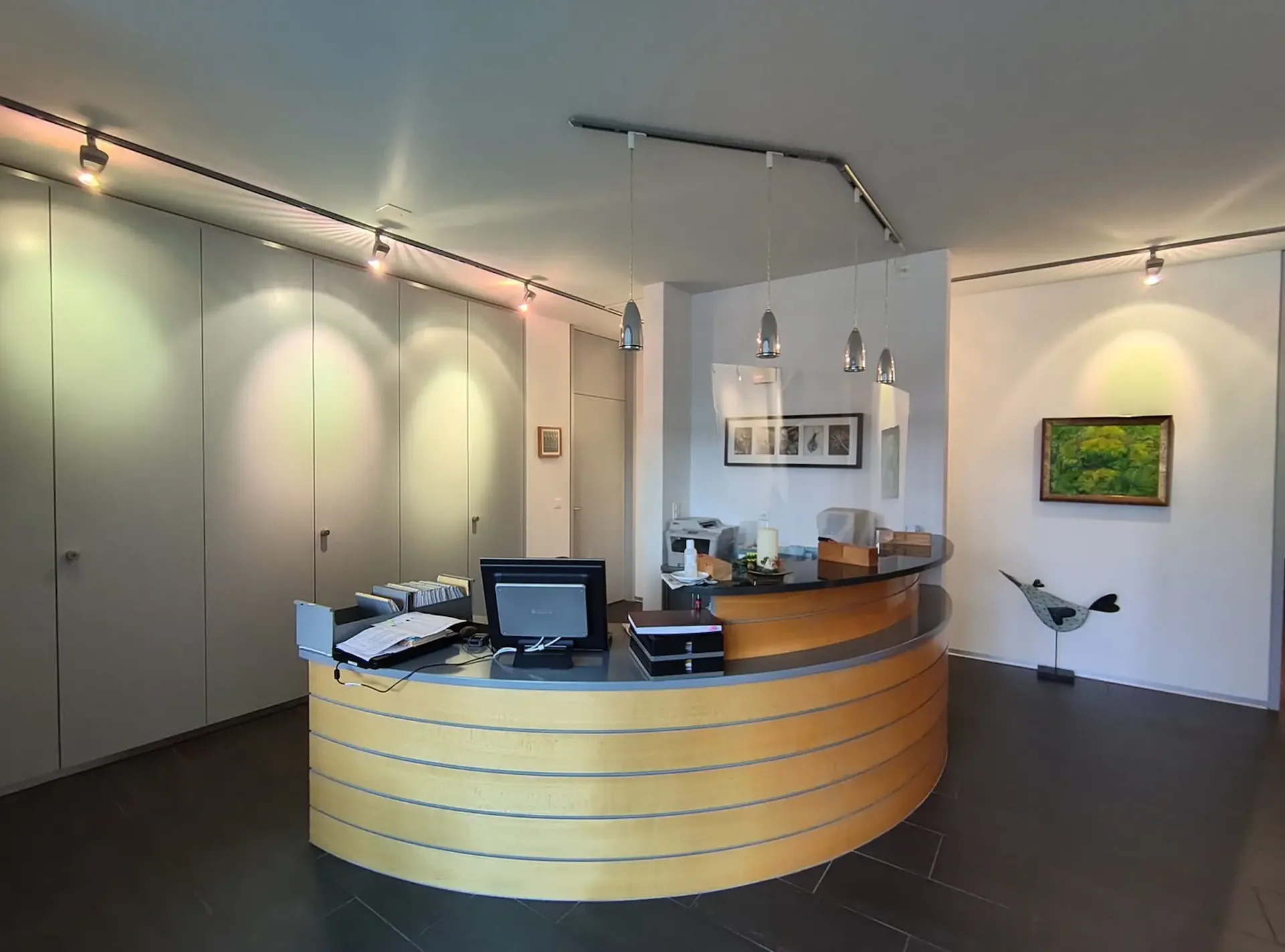 Praxisraum zu vermieten / verkaufen  Bodenmattstrasse 1, Schmitten