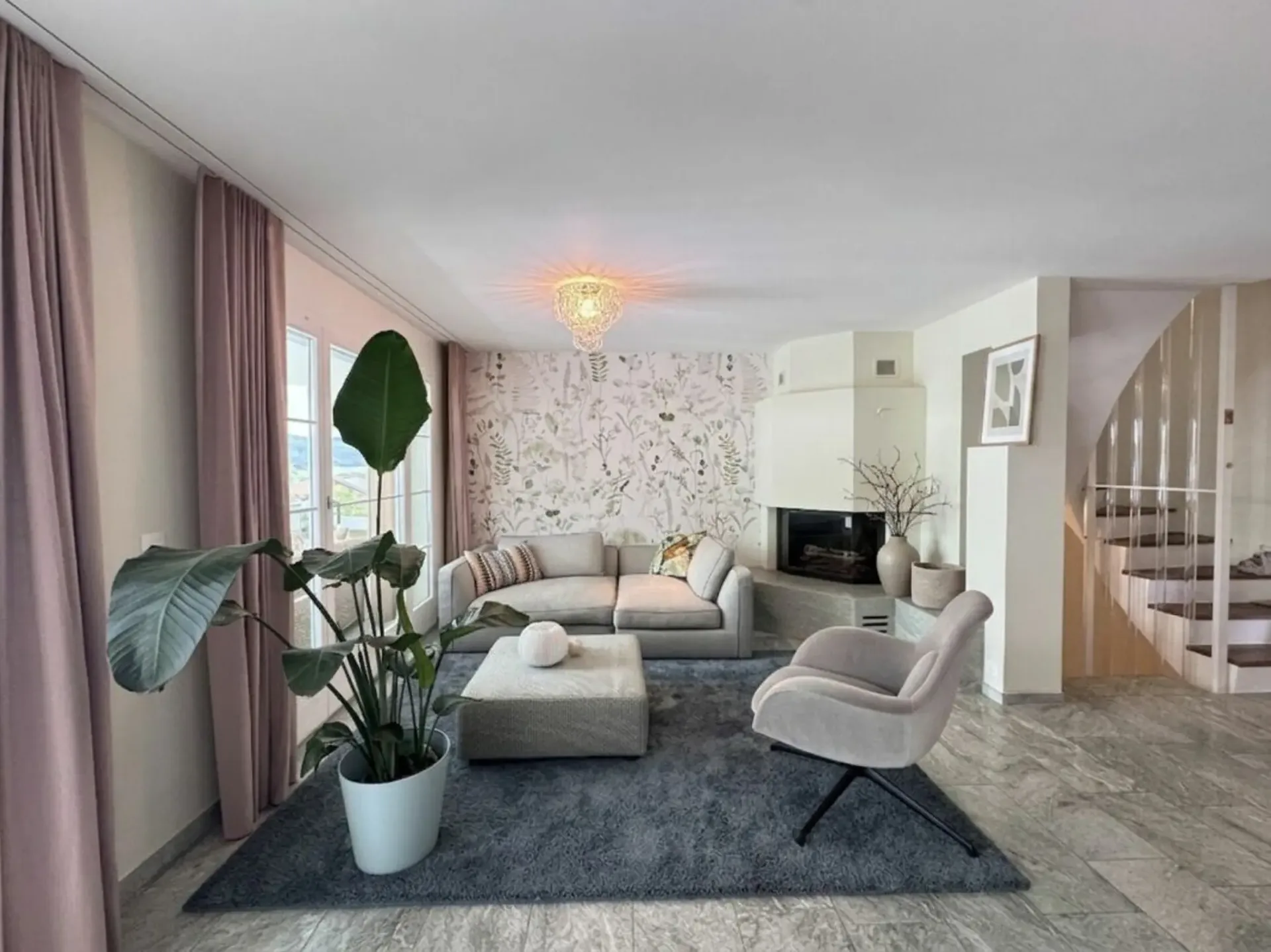 Vivre avec style : maison de 4,5 pièces de haute qualité dans un quartier calme
