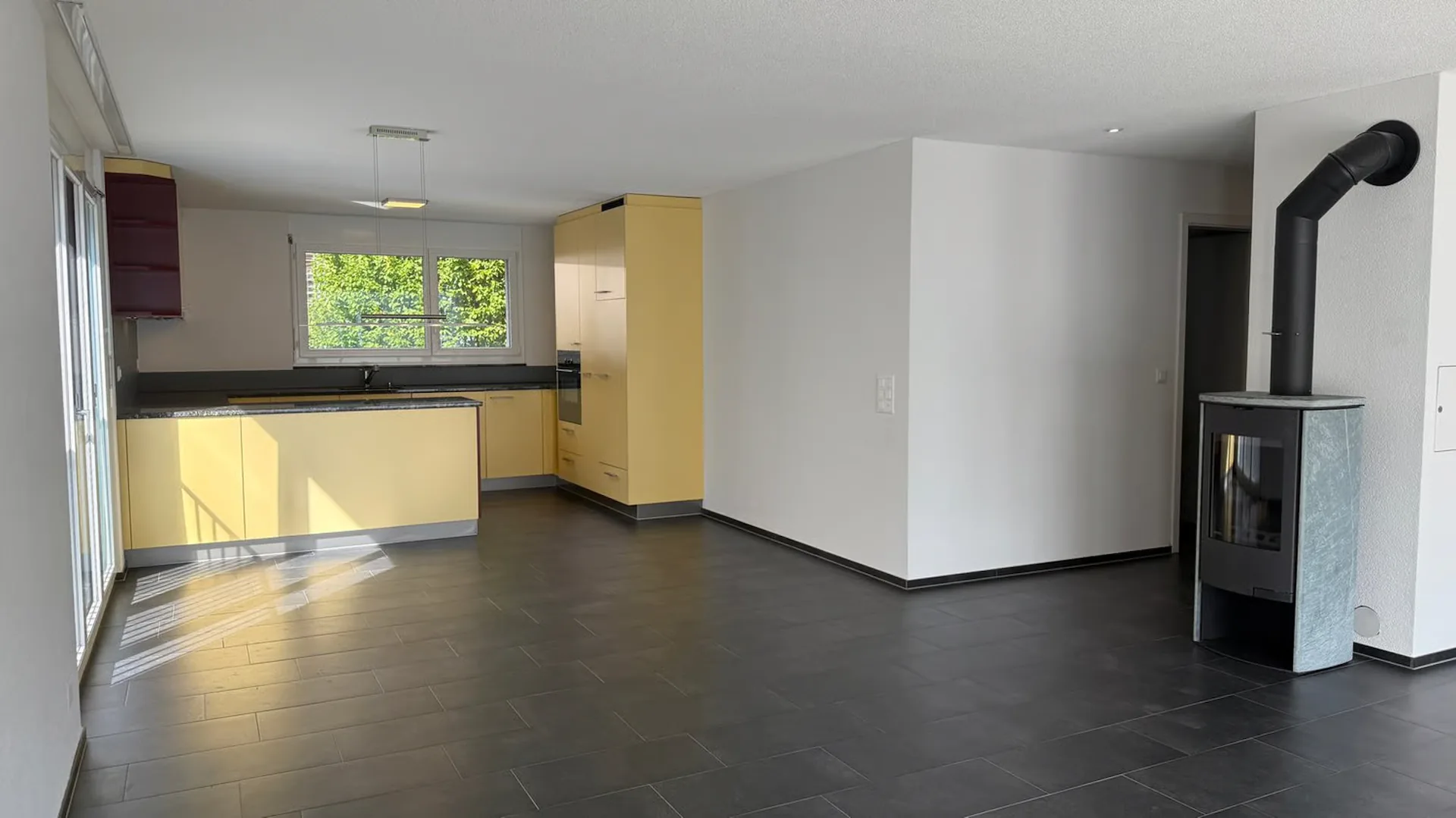 4.5-room owner-occupied apartment in a quiet, sunny location