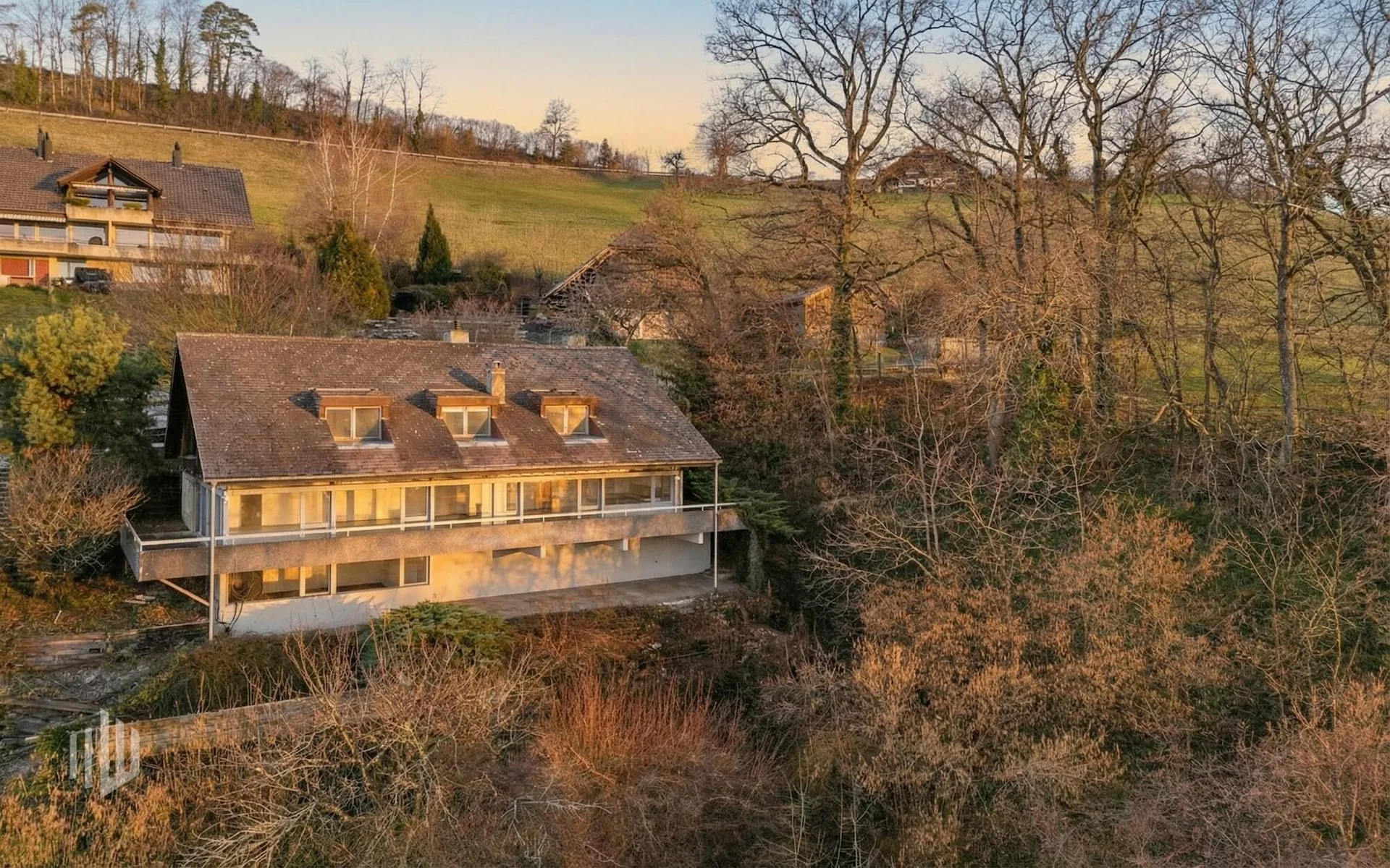 ImmoWyss - Single-family house at elevated location with magnificent views