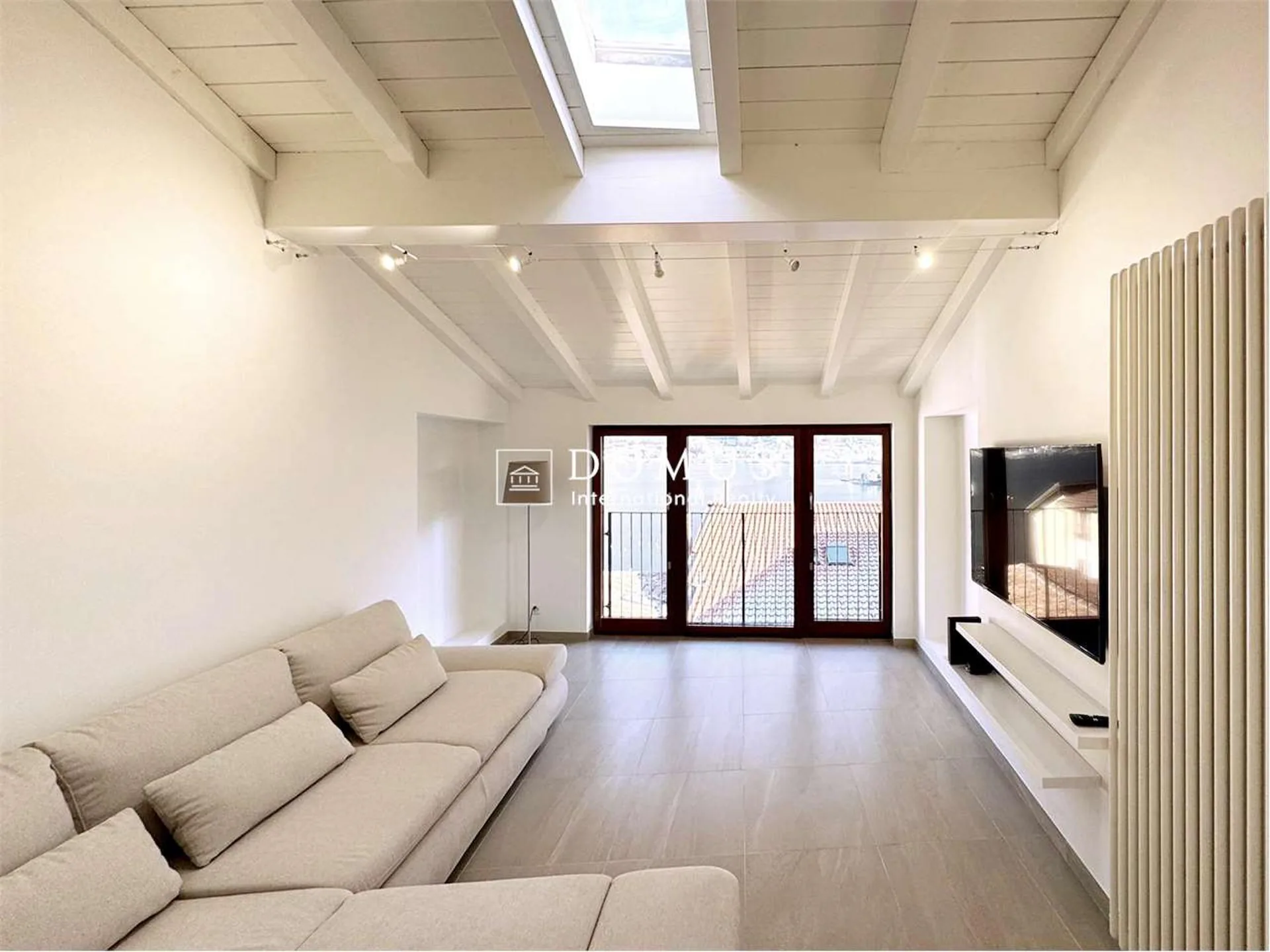 Lakeview house completely renovated
