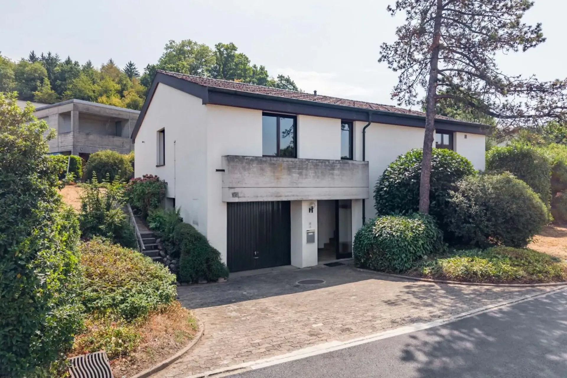 Casa unifamiliare di 6,5 locali in una zona residenziale privilegiata