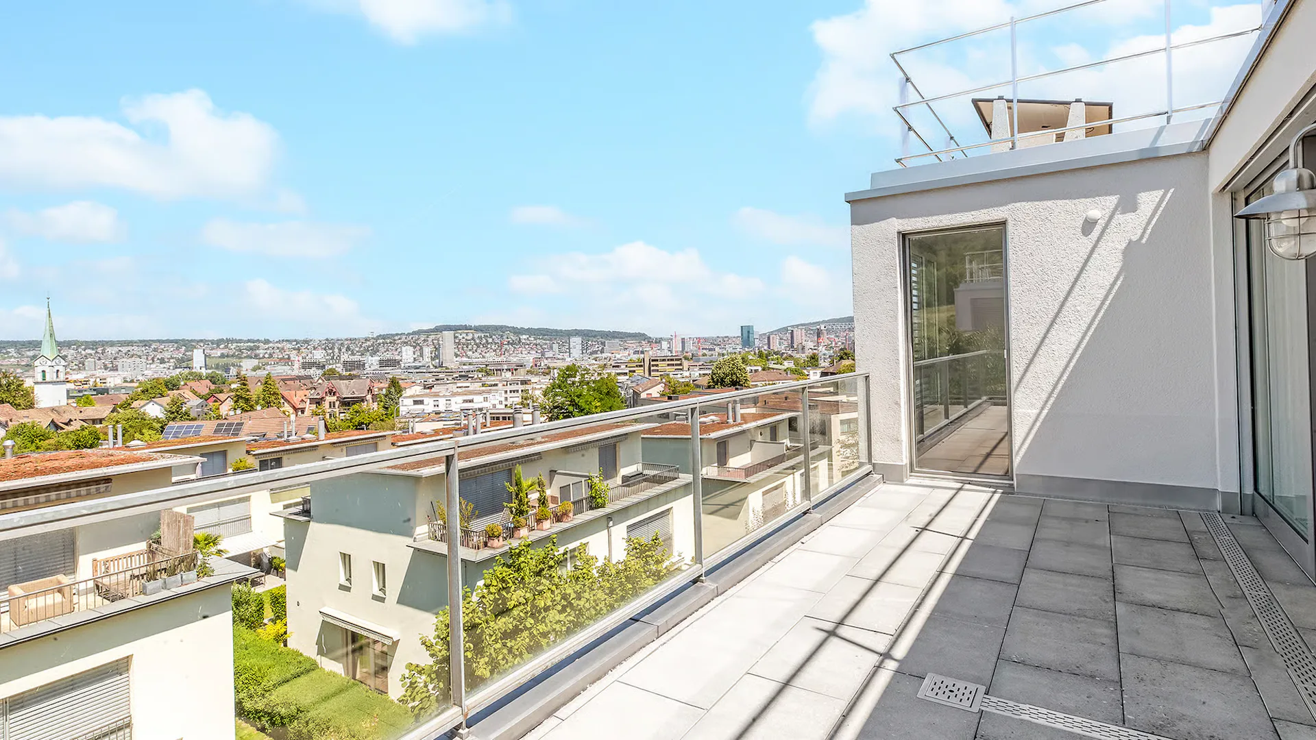 Sogno di attico con oltre 100mq di spazi terrazza
