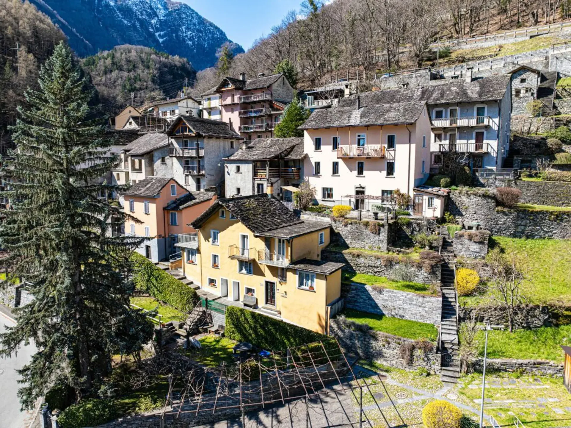 Haus Laura