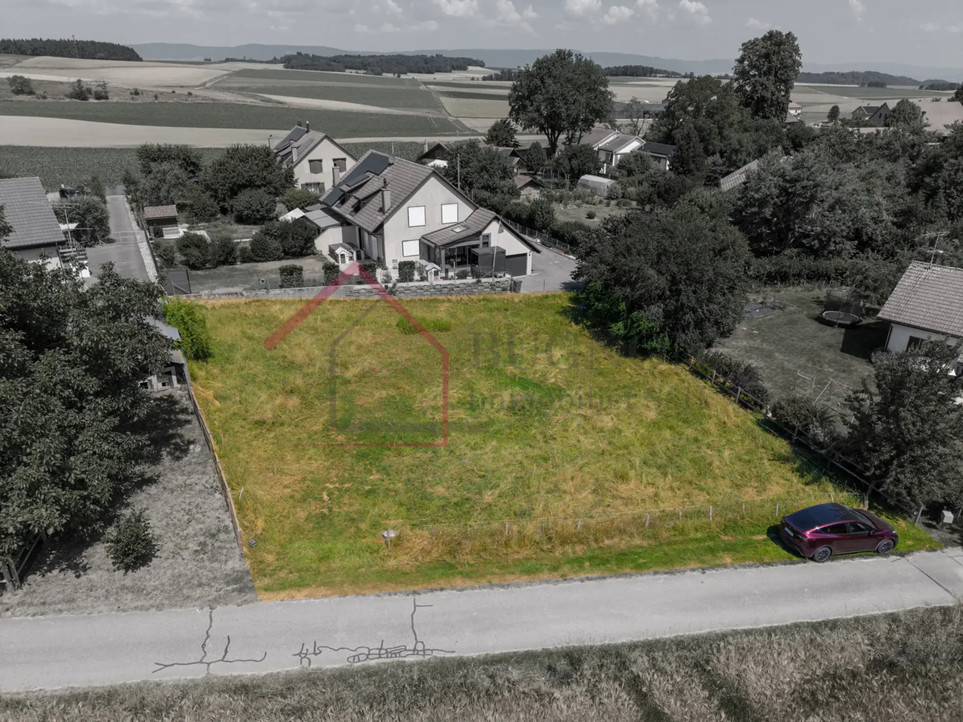 Baugrundstück von 993 m² mit Potenzial für Wohngebäude
