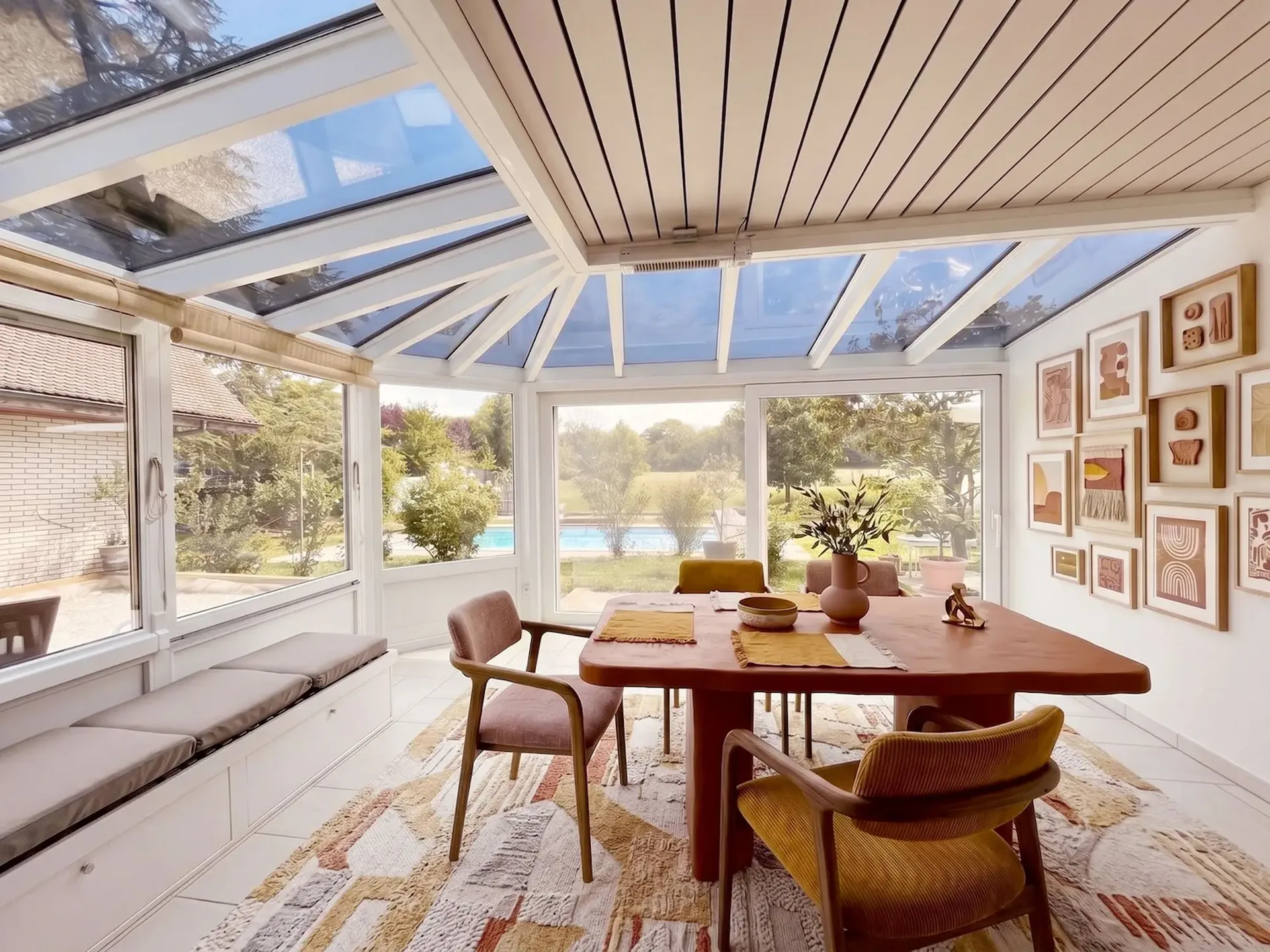 Au coeur du village d'Eclépens, à louer superbe appartement de 210 m2