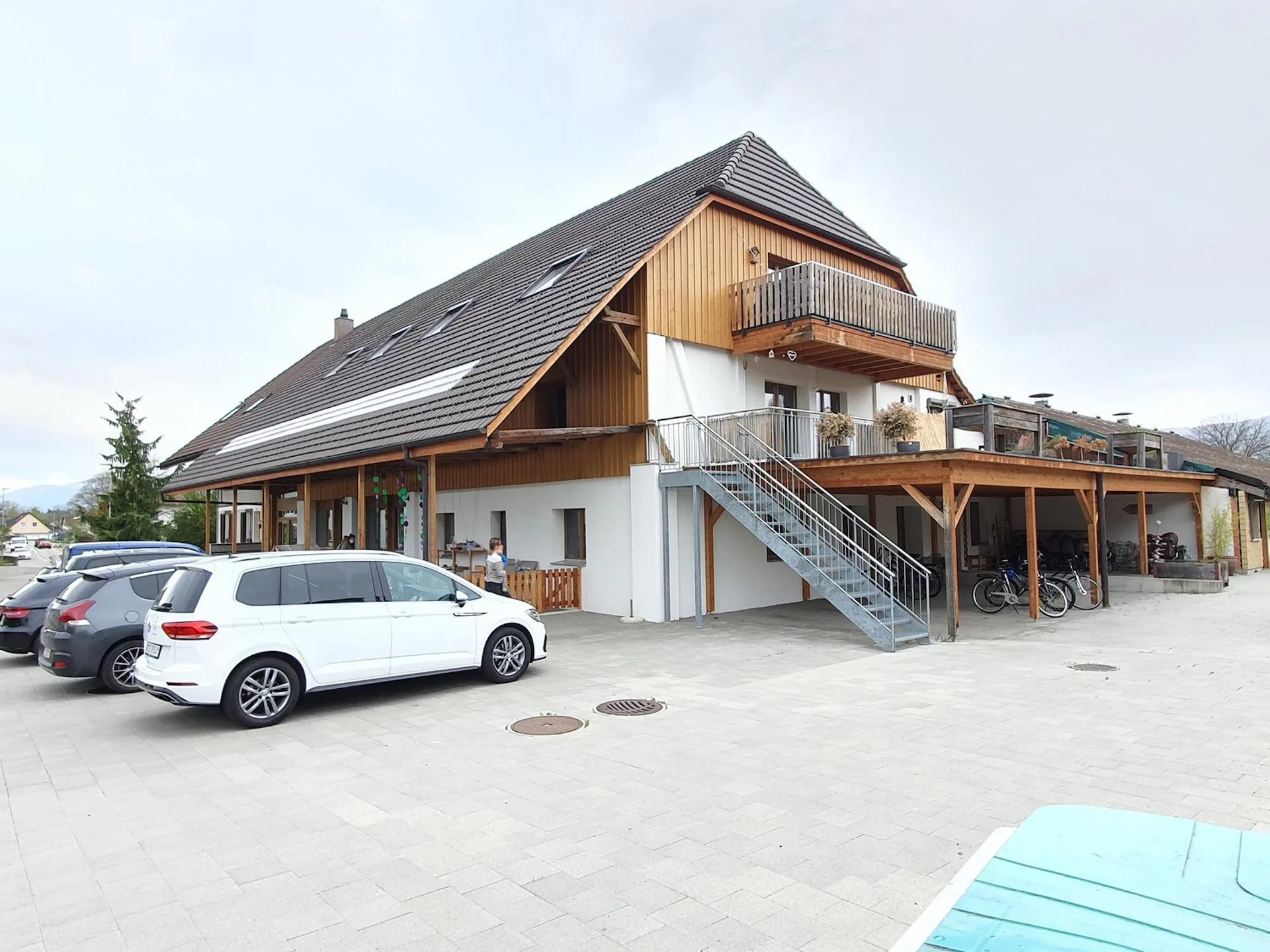 Großzügige Wohnung mit Bauernhauscharme