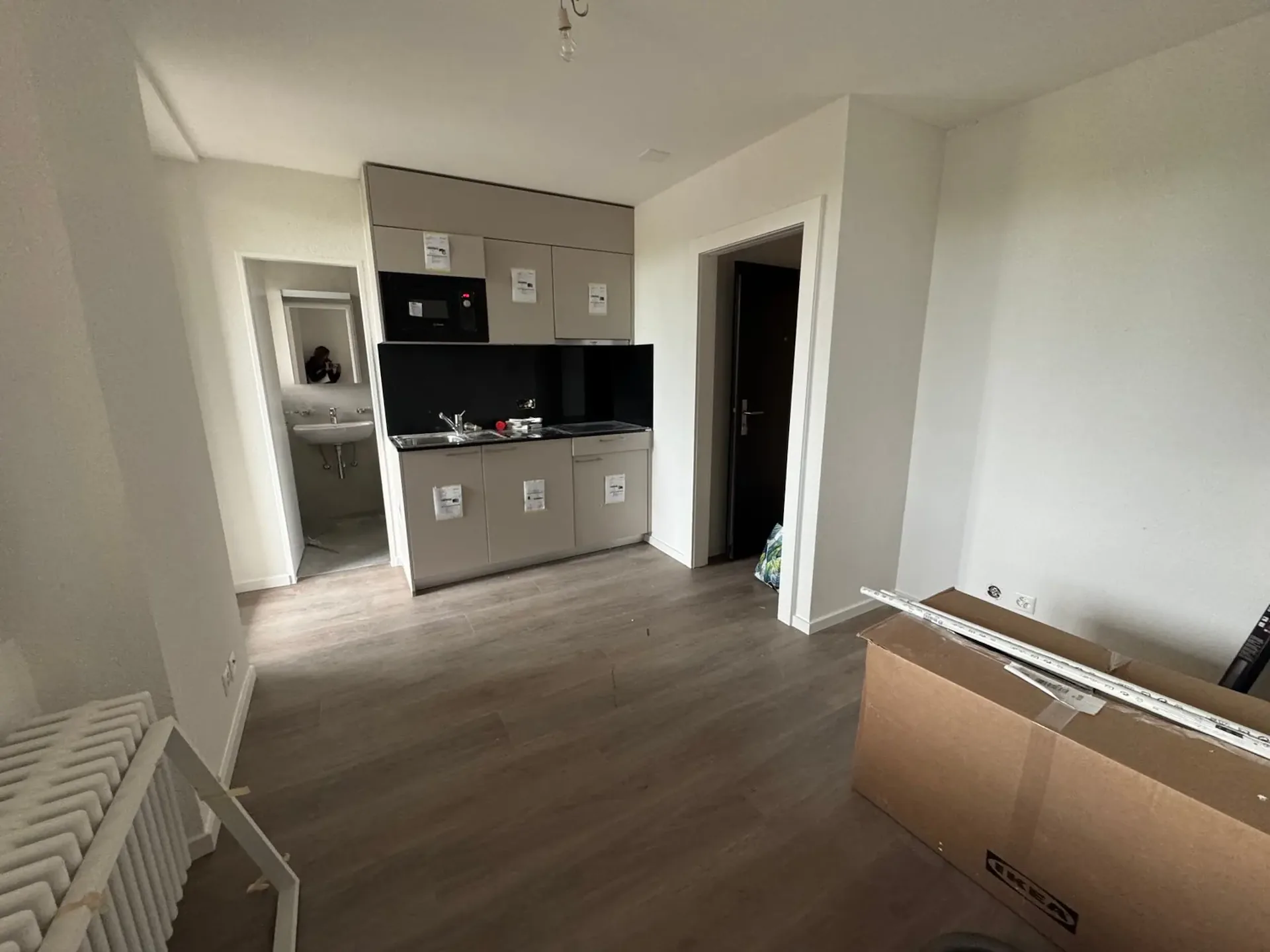 Schönes möbliertes Studio, komplett renoviert im Jahr 2025