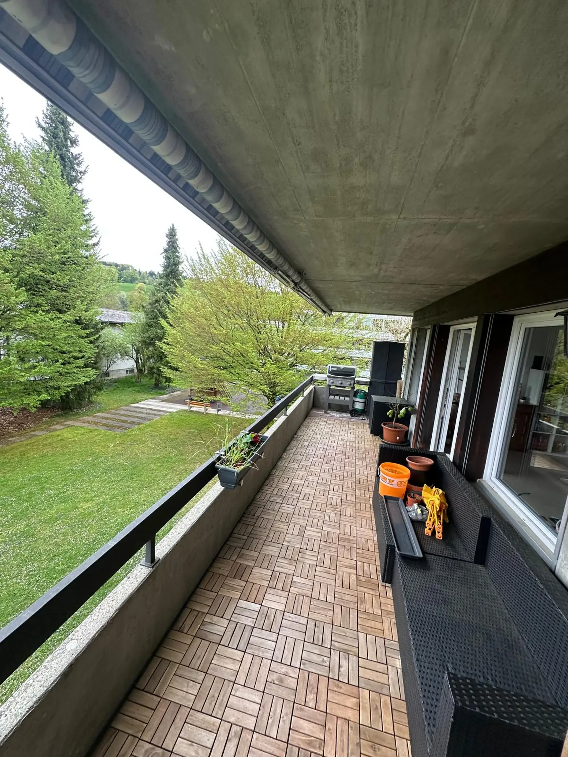 Charming 4.5-room apartment in Studen BE – available immediately!
