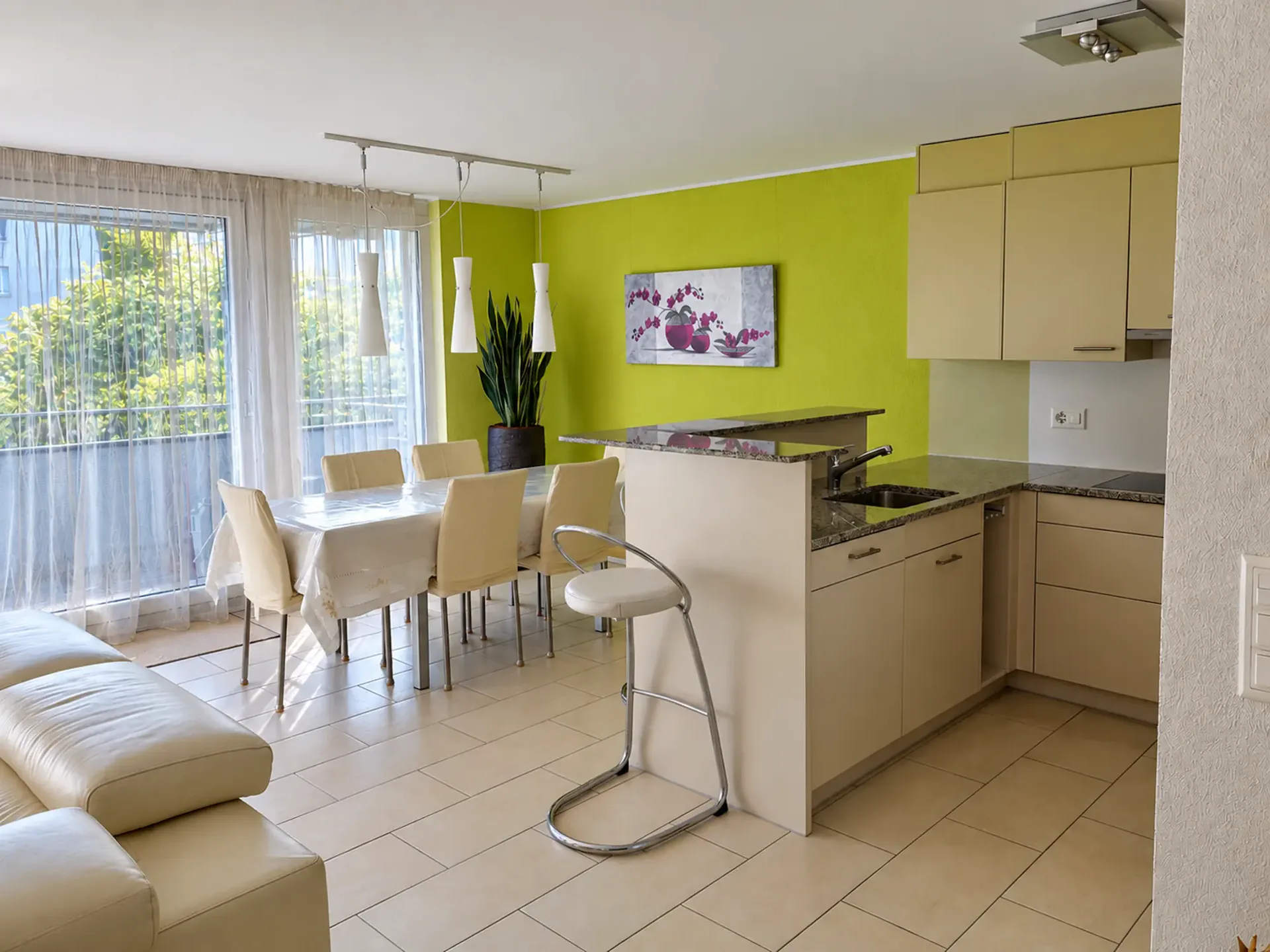Spacieux appartement de 4.5 pièces à Bienne – Vue agréable et accessibilité optimale