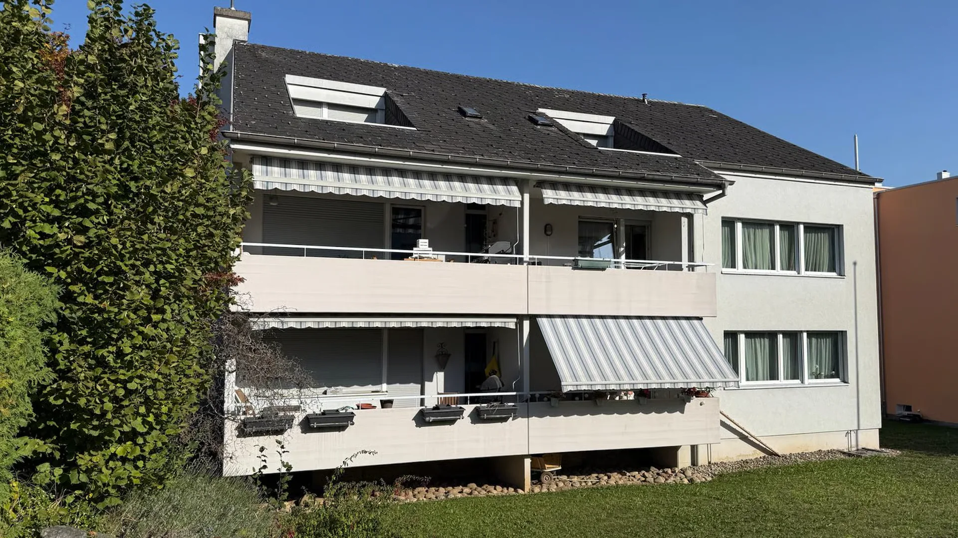 Casa multifamiliare attraente a Wallisellen – con 6 appartamenti