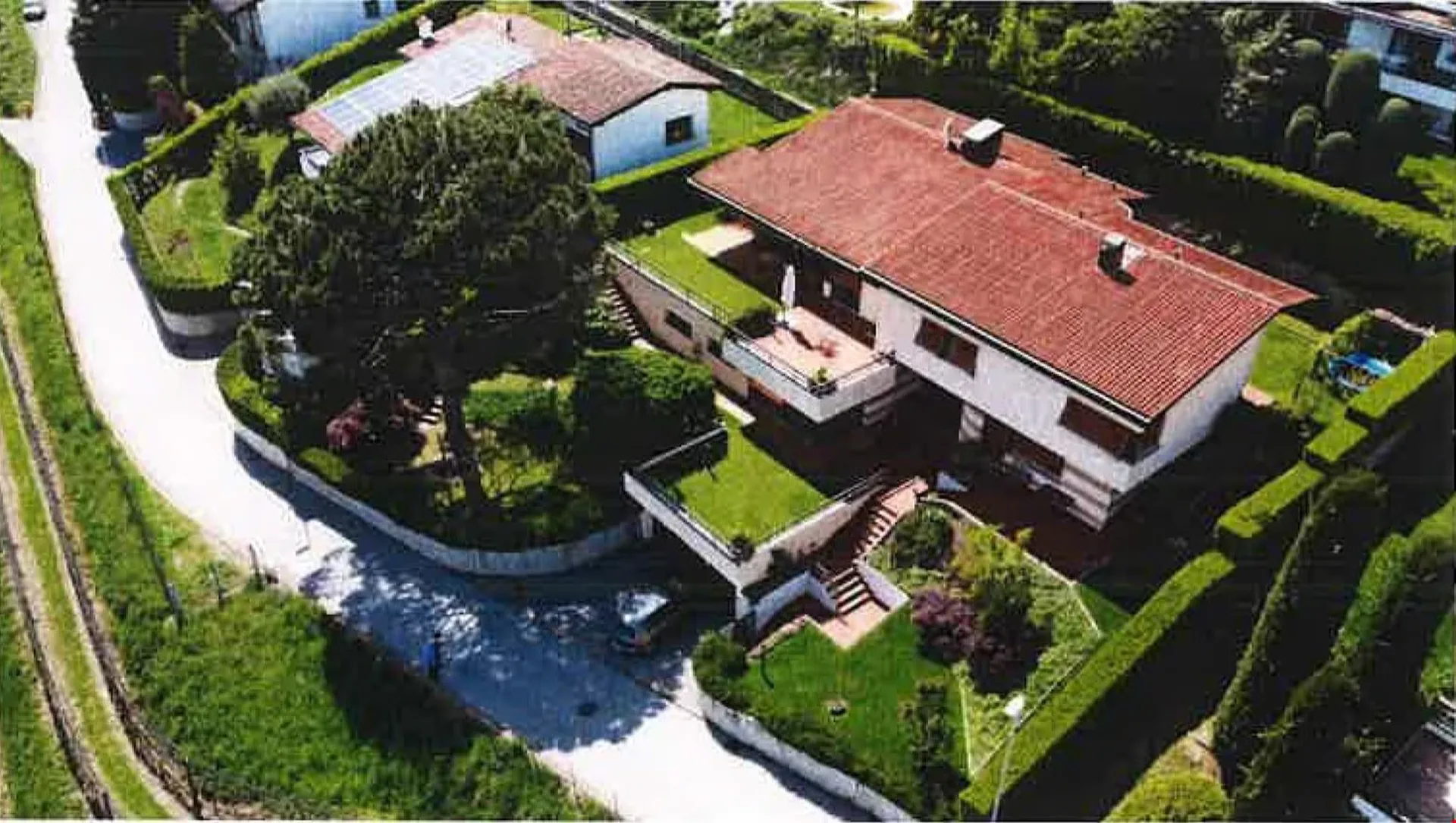 Meravigliosa villa singola a Besazio