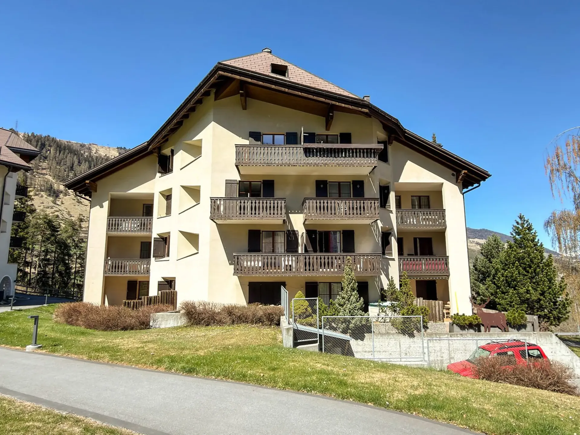 Charmant appartement 1 pièce avec panorama montagnard à Vulpera