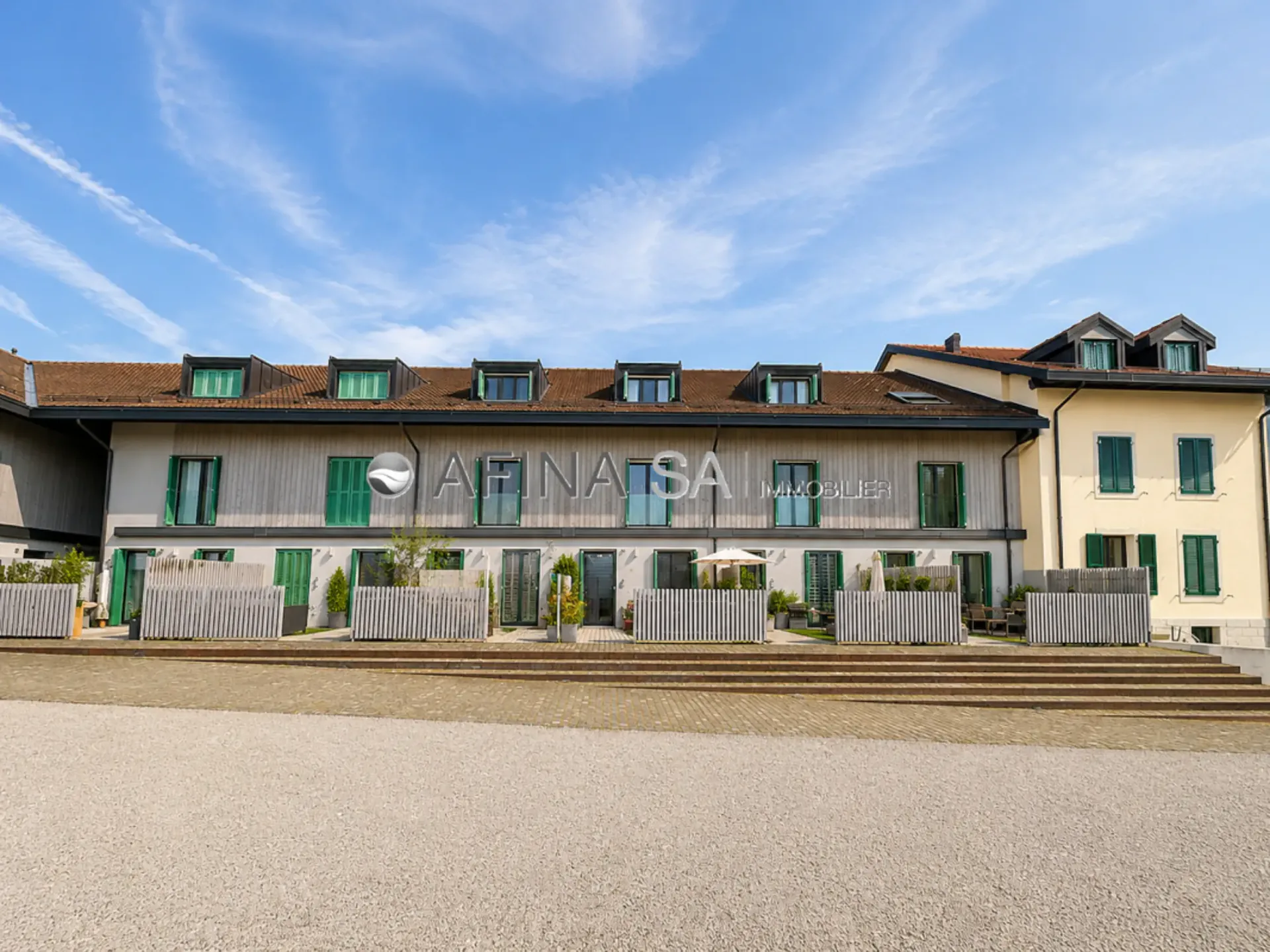 Casa contigua di 4.5 locali a Mont-sur-Lausanne