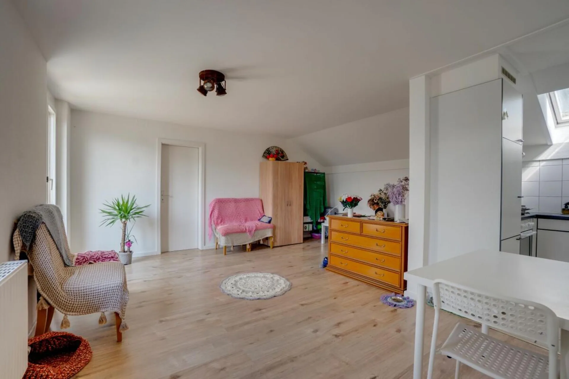 2 Zimmerwohnung, Hubel 77