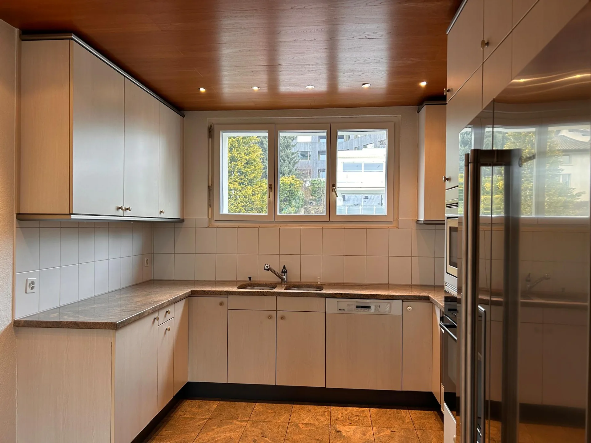 FRIBOURG - FORT-ST-JACQUES 29 - 10.5 PIECES EN DUPLEX