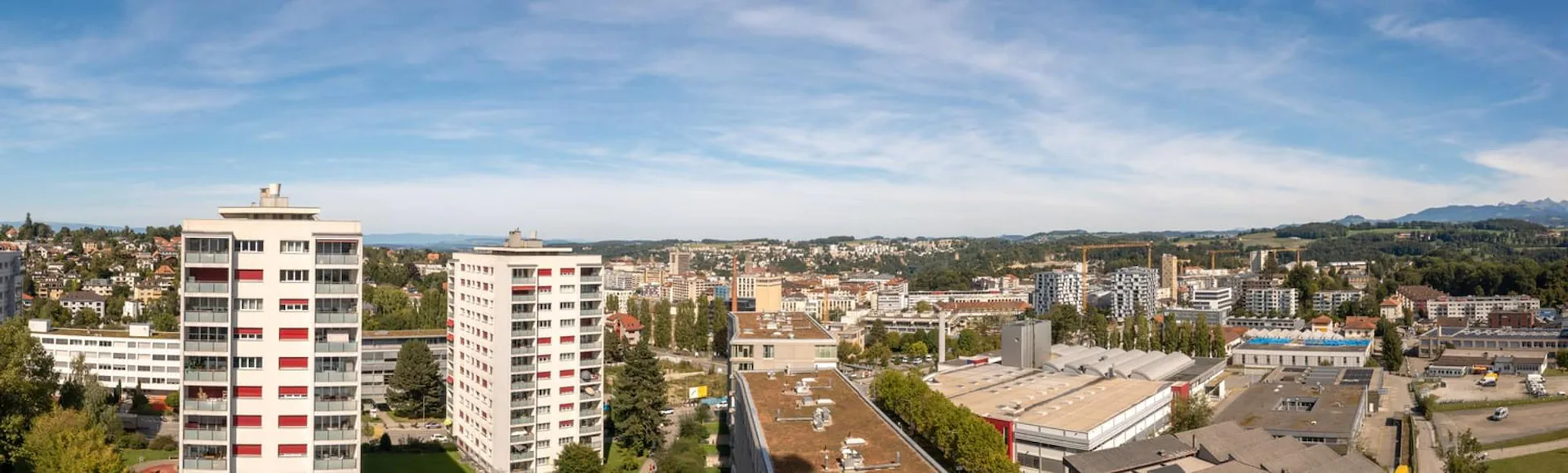 Das letzte Balkon von fast 50 m². Eine Terrasse, die zu einem wahren Wohnraum wird.