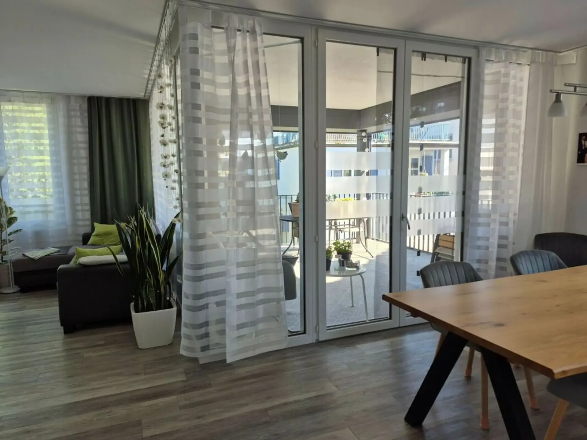 Appartamento moderno 4.5 locali nel centro del villaggio di Müllheim