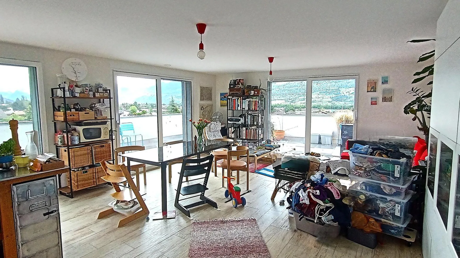 Magnificent corner apartment with 66 m2 panoramic terrace