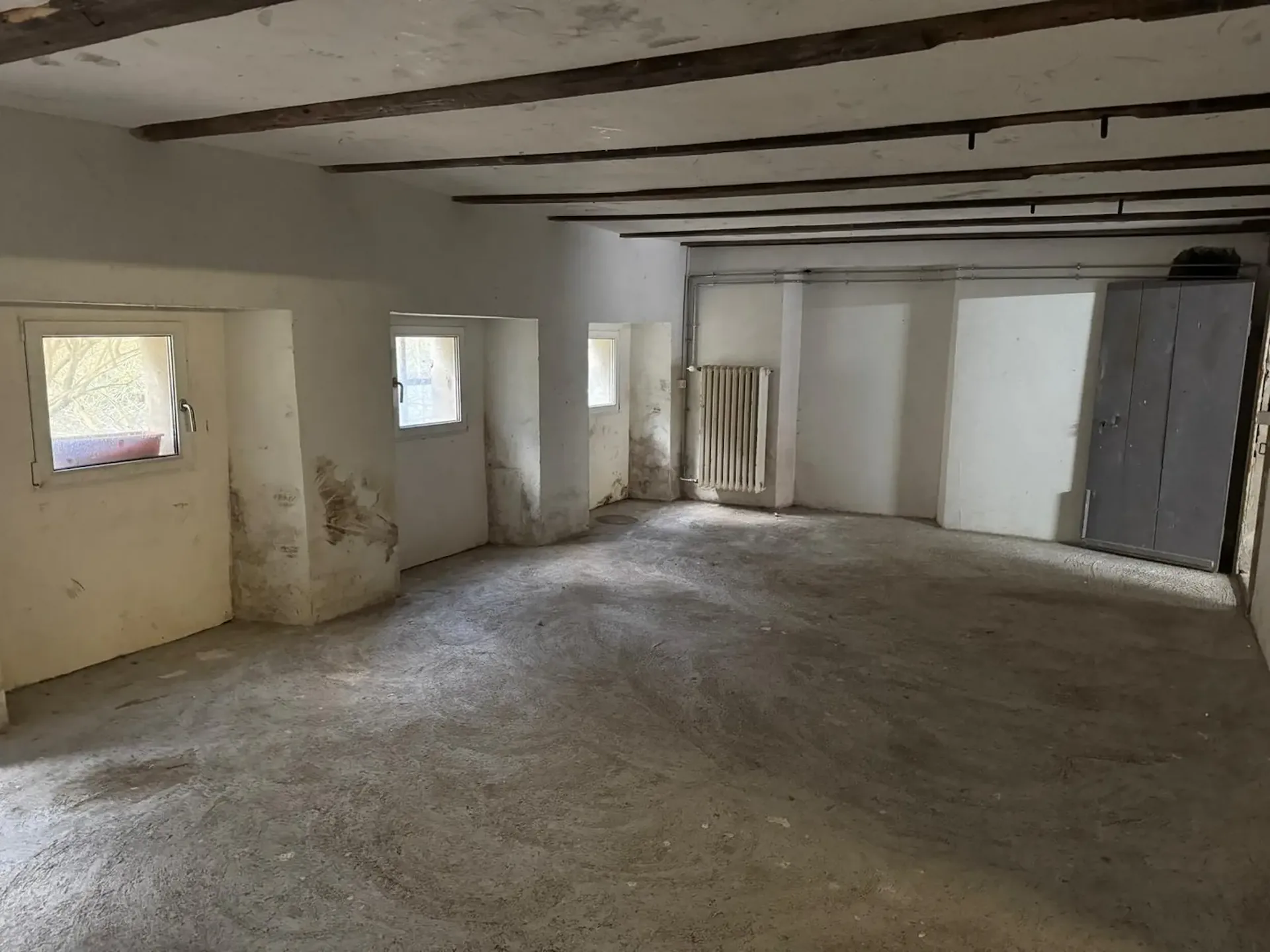 Rental warehouse in Frinvillier